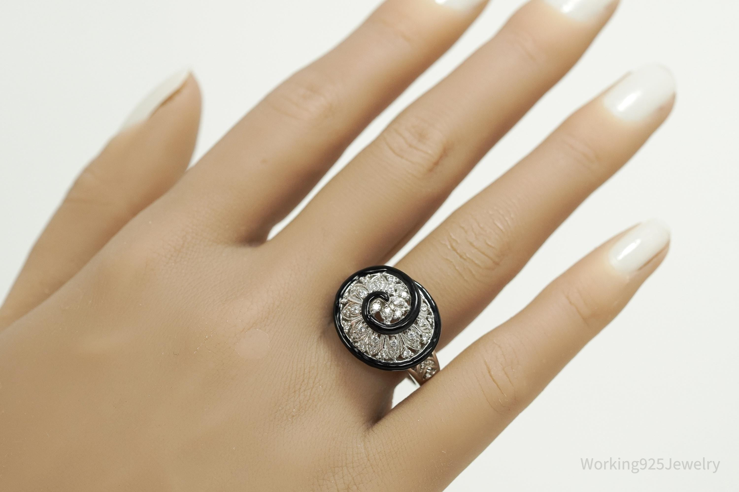 Vintage Designer Cubic Zirconia & Enamel Spiral Sterling Silver Ring - Size 9