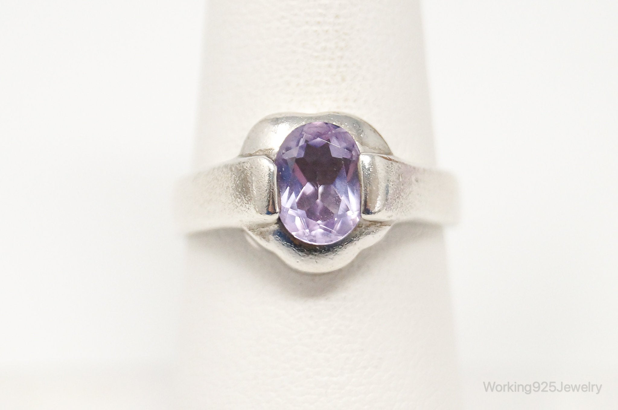 Vintage Amethyst Modernist Style Sterling Silver Ring Size 7