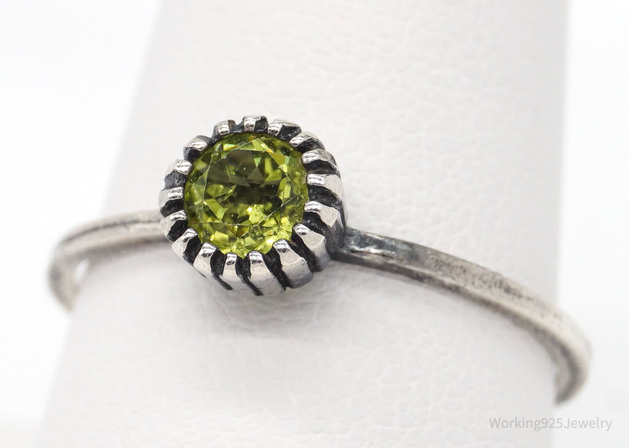 Vintage Israel Designer Paz PZ Peridot Sterling Silver Ring - Size 10