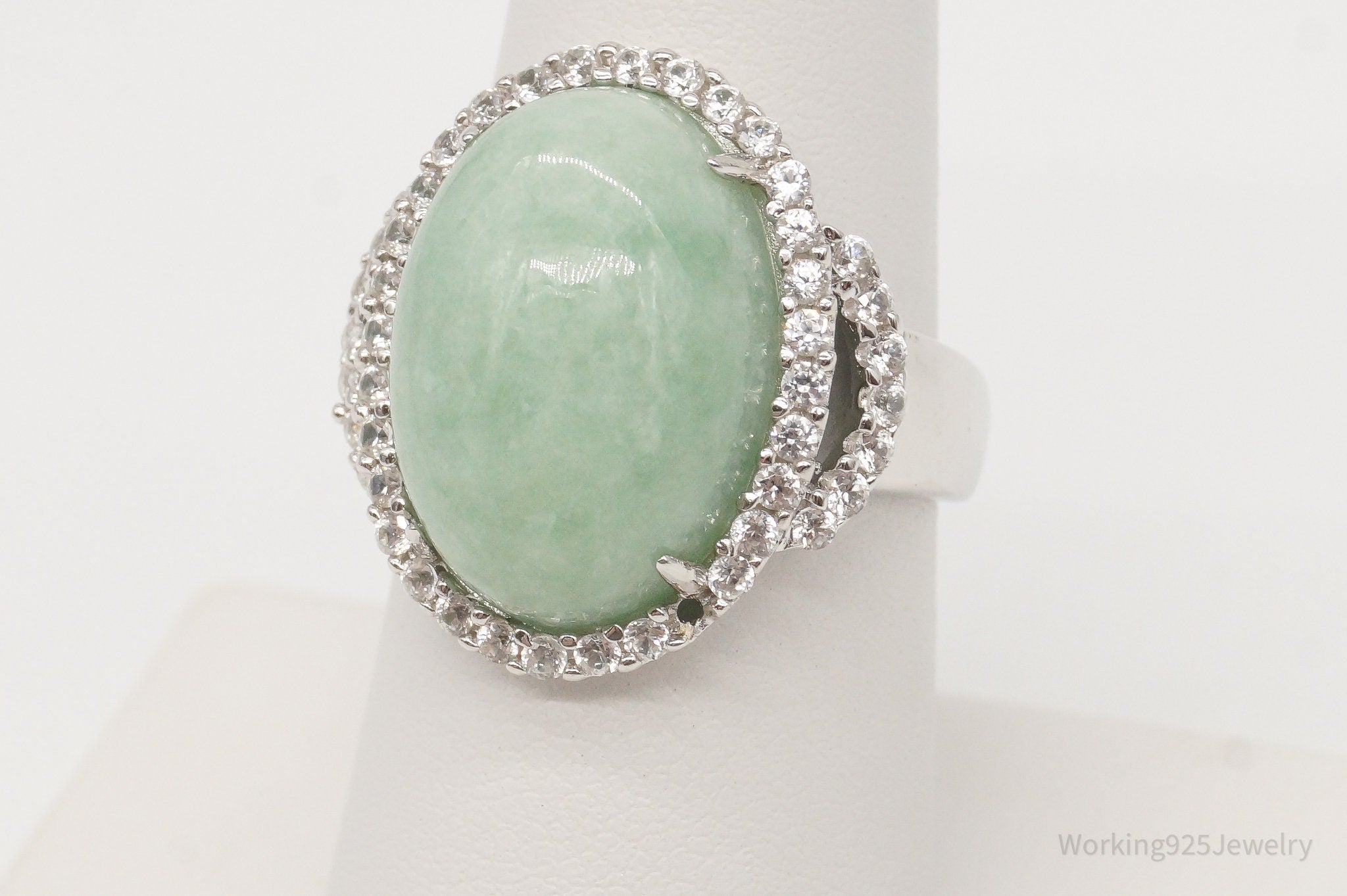 Vintage Green Jade Cubic Zirconia Sterling Silver Ring - Size 7