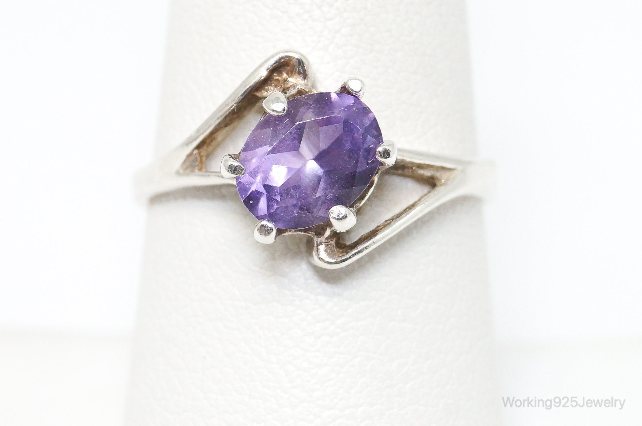 Vintage Amethyst Sterling Silver Ring - Size 8