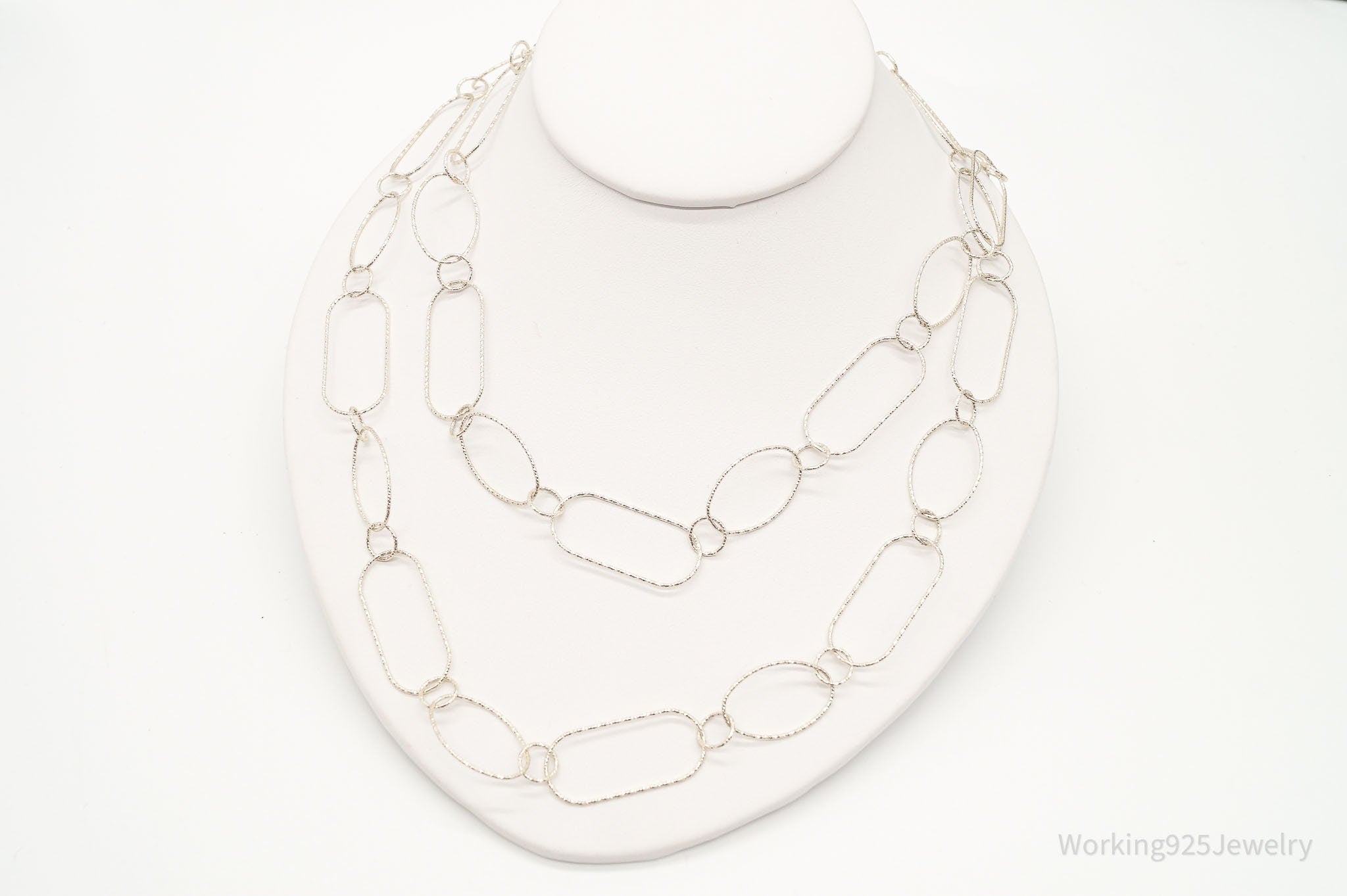 Vintage Designer Silpada Oval Link Textured Sterling Silver Necklace - 38"