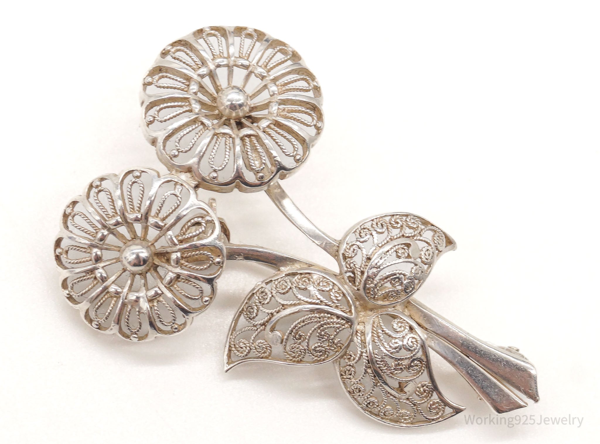 Vintage Flowers Filigree Sterling Silver Brooch Pin