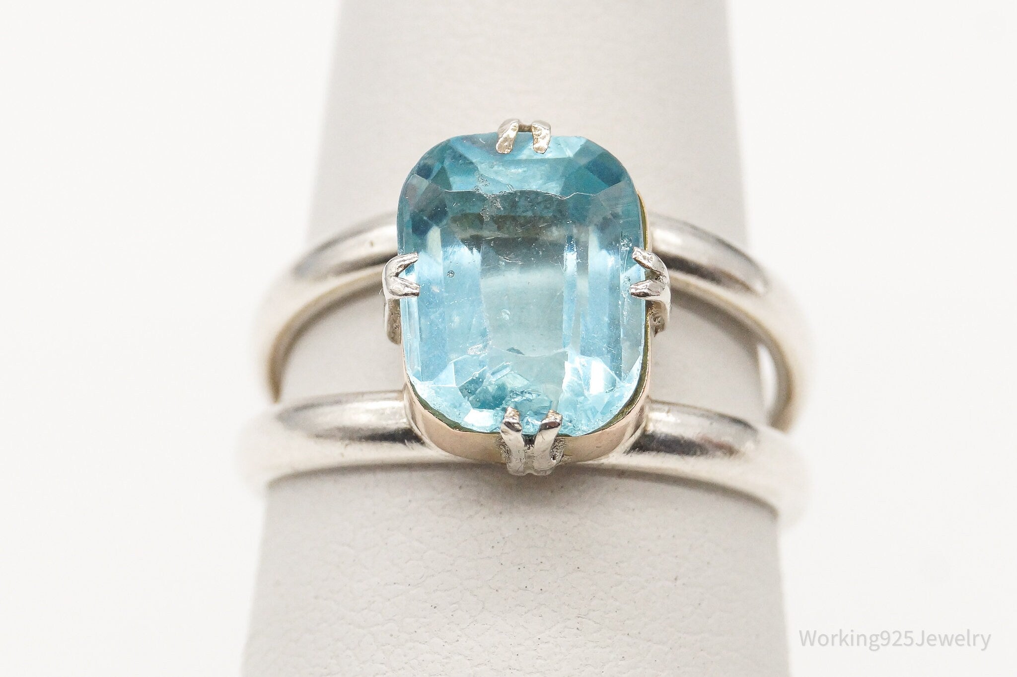 Vintage Blue Topaz Silver Ring - Size 6