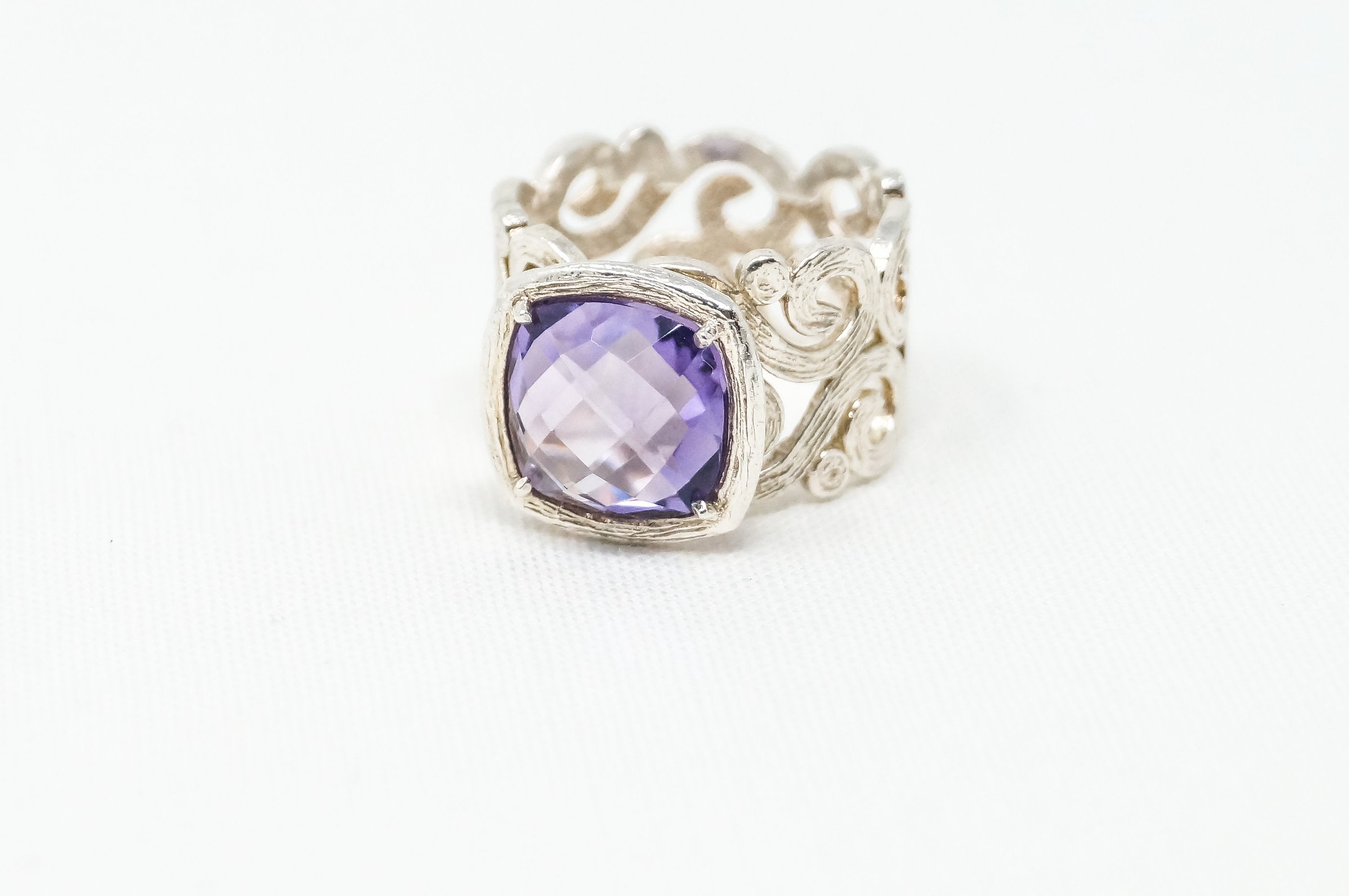Vintage Purple Amethyst Cut Out Scroll Sterling Silver Ring - Sz 6 - 784661124