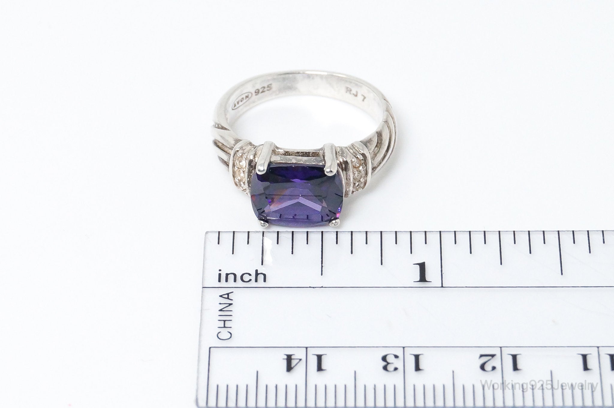 Vintage Designer Avon Amethyst Cubic Zirconia Sterling Silver Ring SZ 7