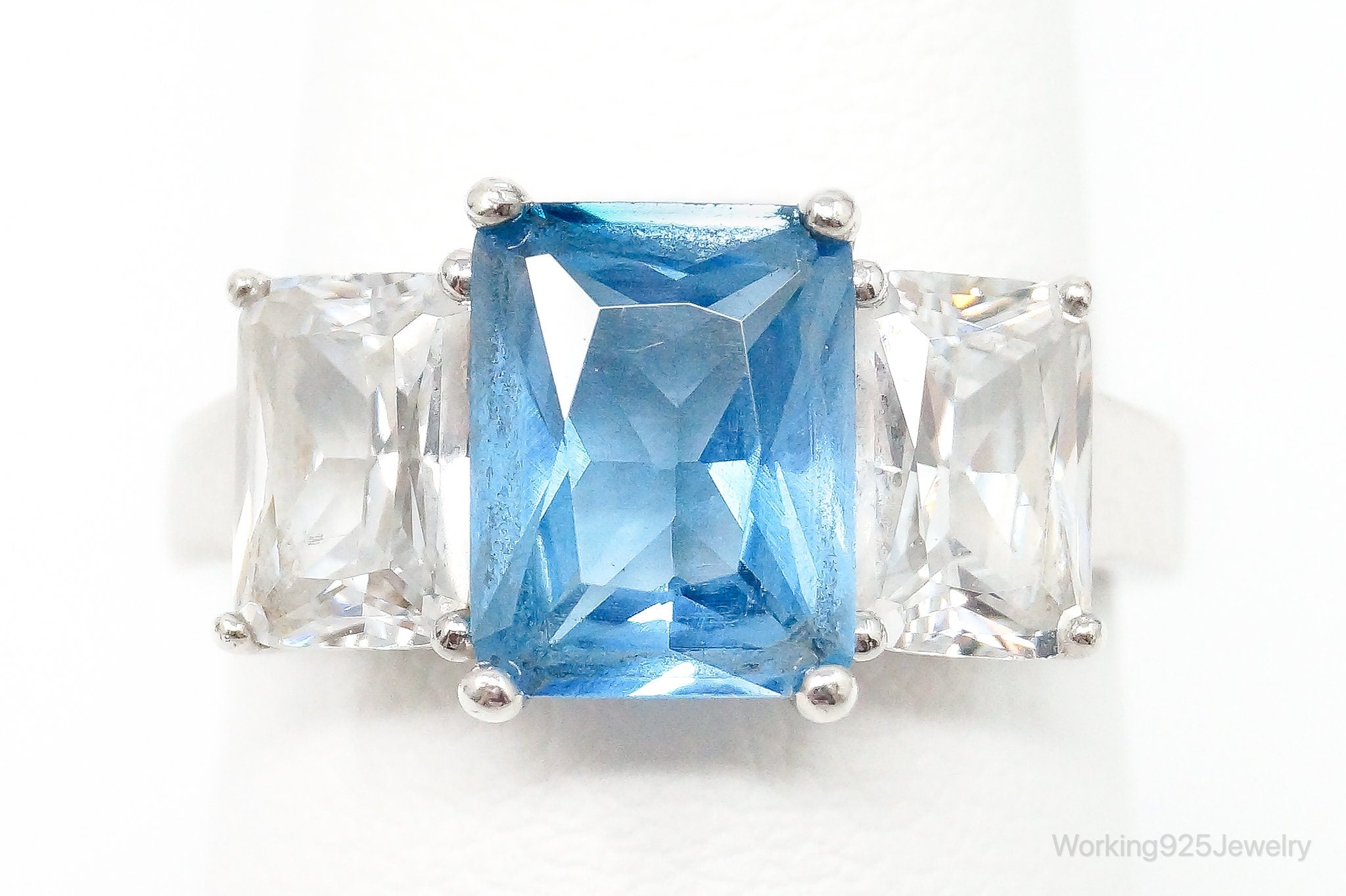 Vintage Large Blue Topaz Cubic Zirconia Sterling Silver Ring - Size 7