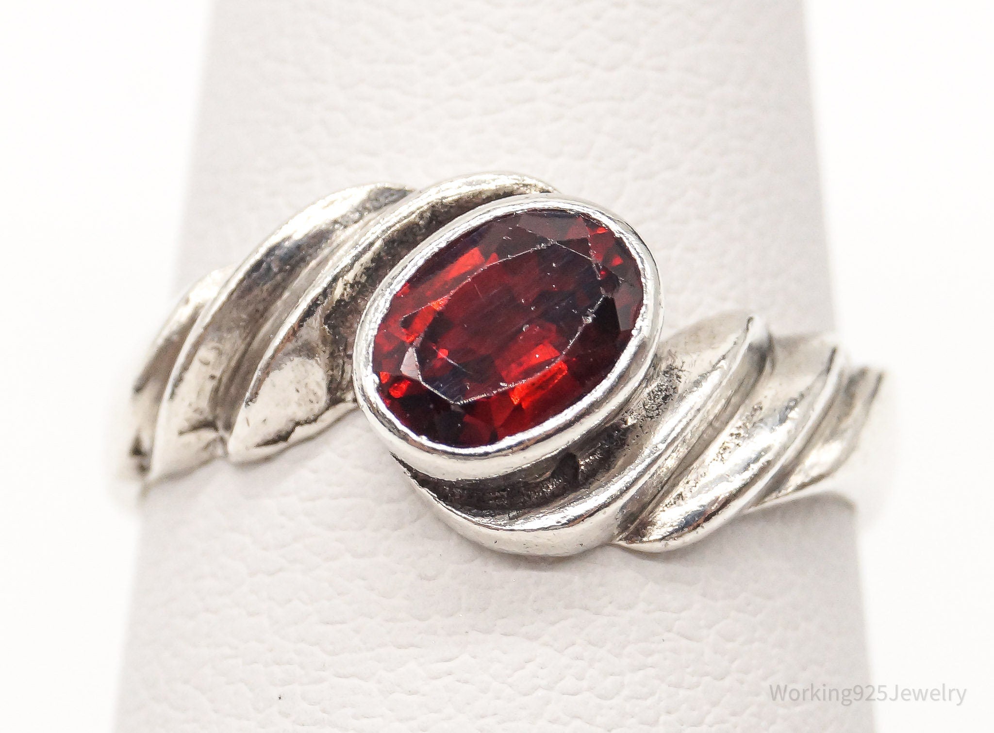 Vintage Garnet Sterling Silver Ring - Size 6.5