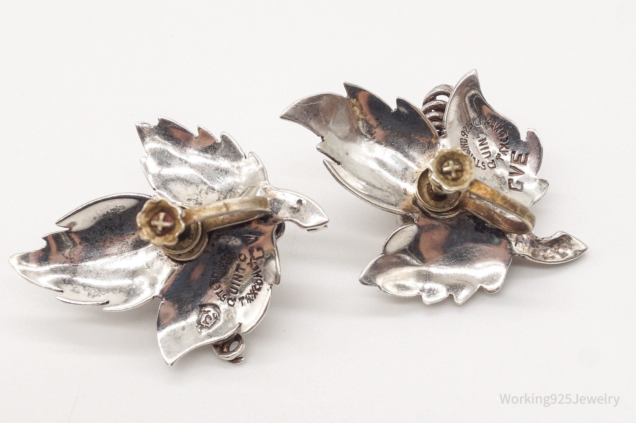 Rare Vintage Mexico Artisan Quinto Leaves Sterling Silver Screw Back Earrings