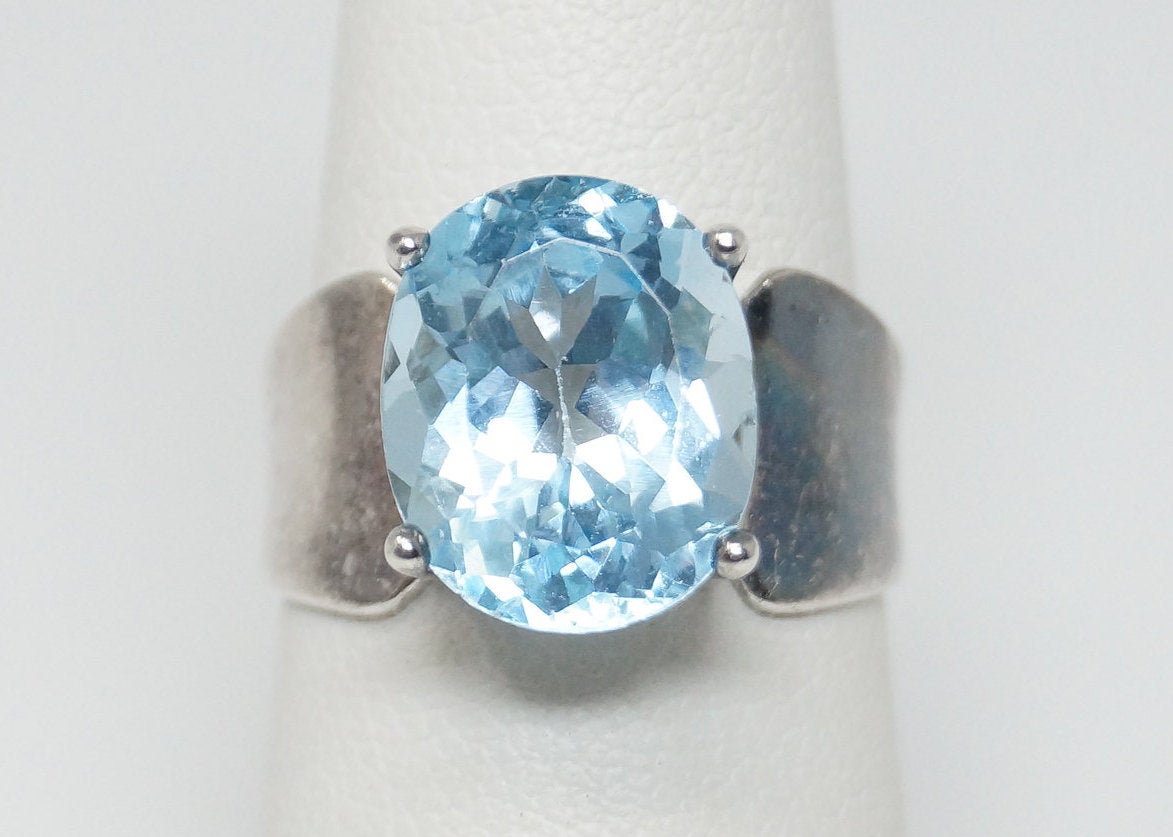 Vintage Designer UTC Blue Topaz Sterling Silver Ring - Sz 6