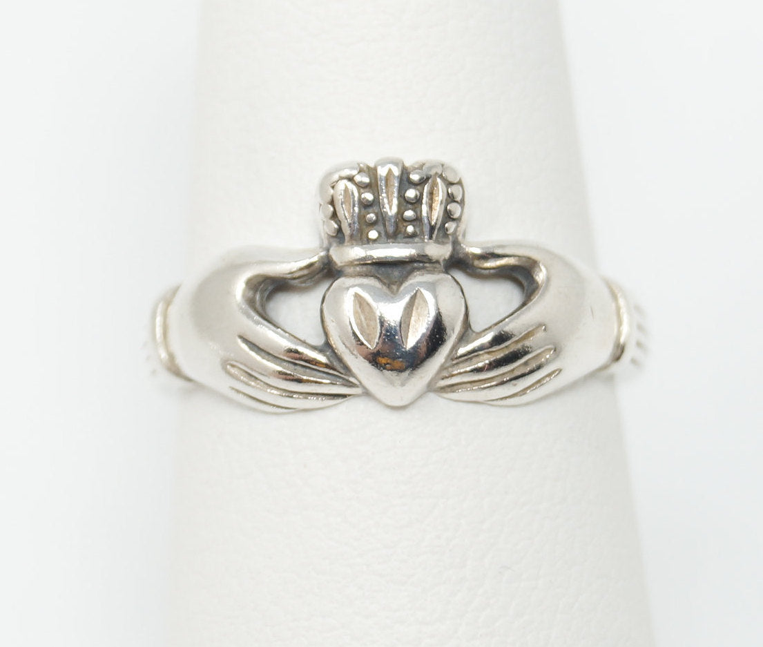 Vintage Claddagh Lover Sterling Silver Ring - Size 6.75