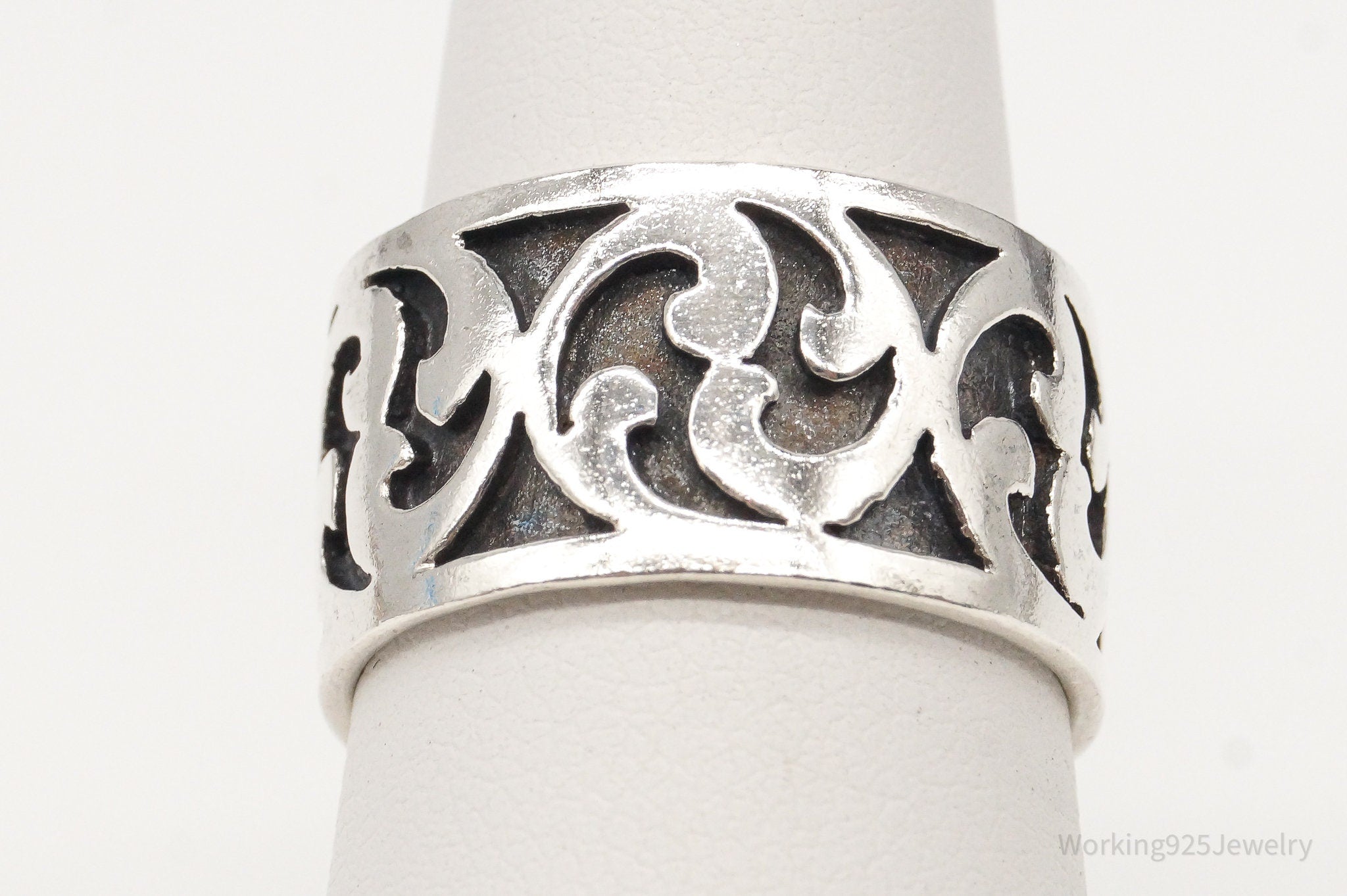 Vintage Celtic Design Sterling Silver Ring - Size 7.25