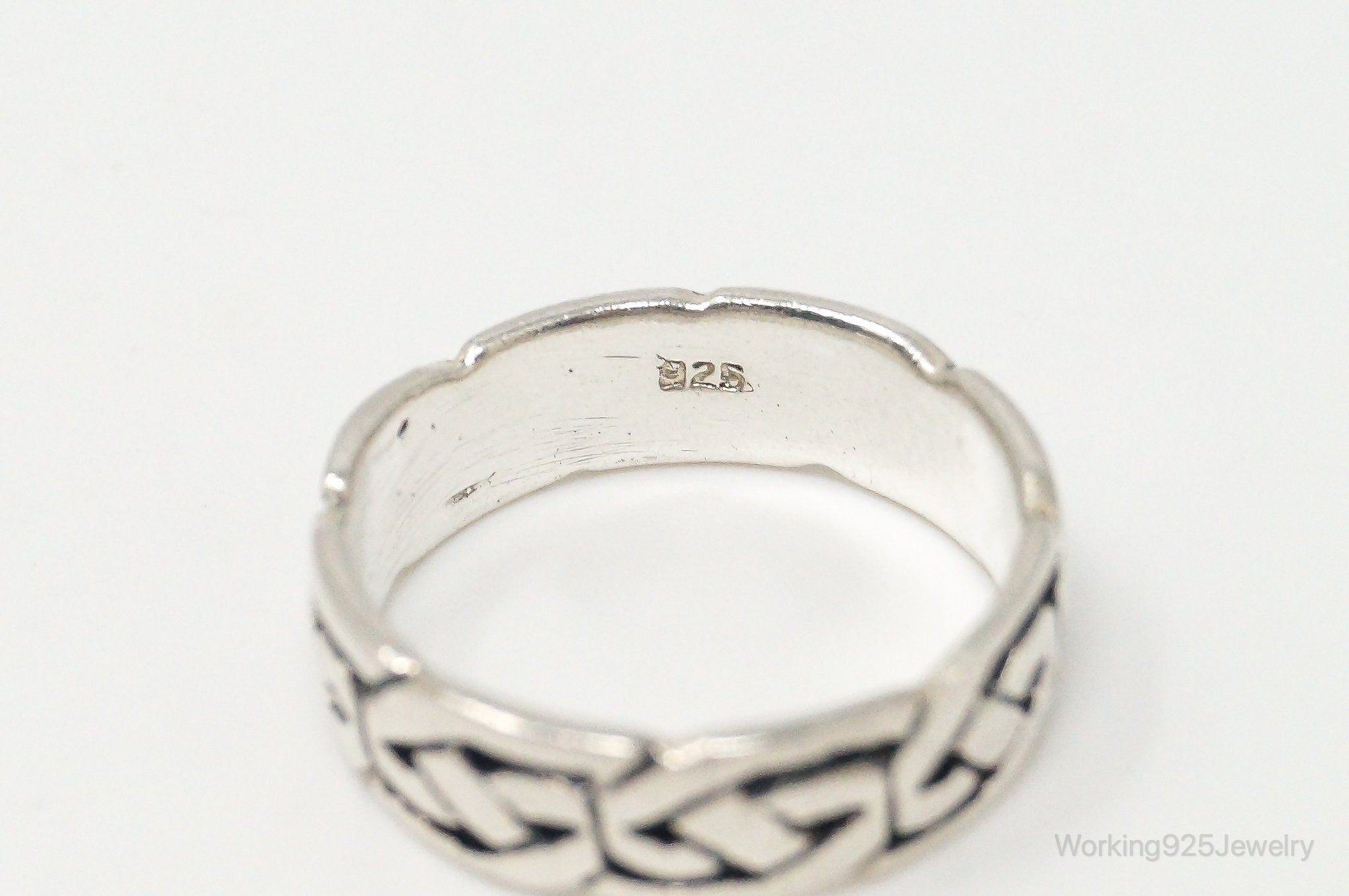 Vintage Celtic Knot Design Sterling Silver Band Ring - Size 5.5