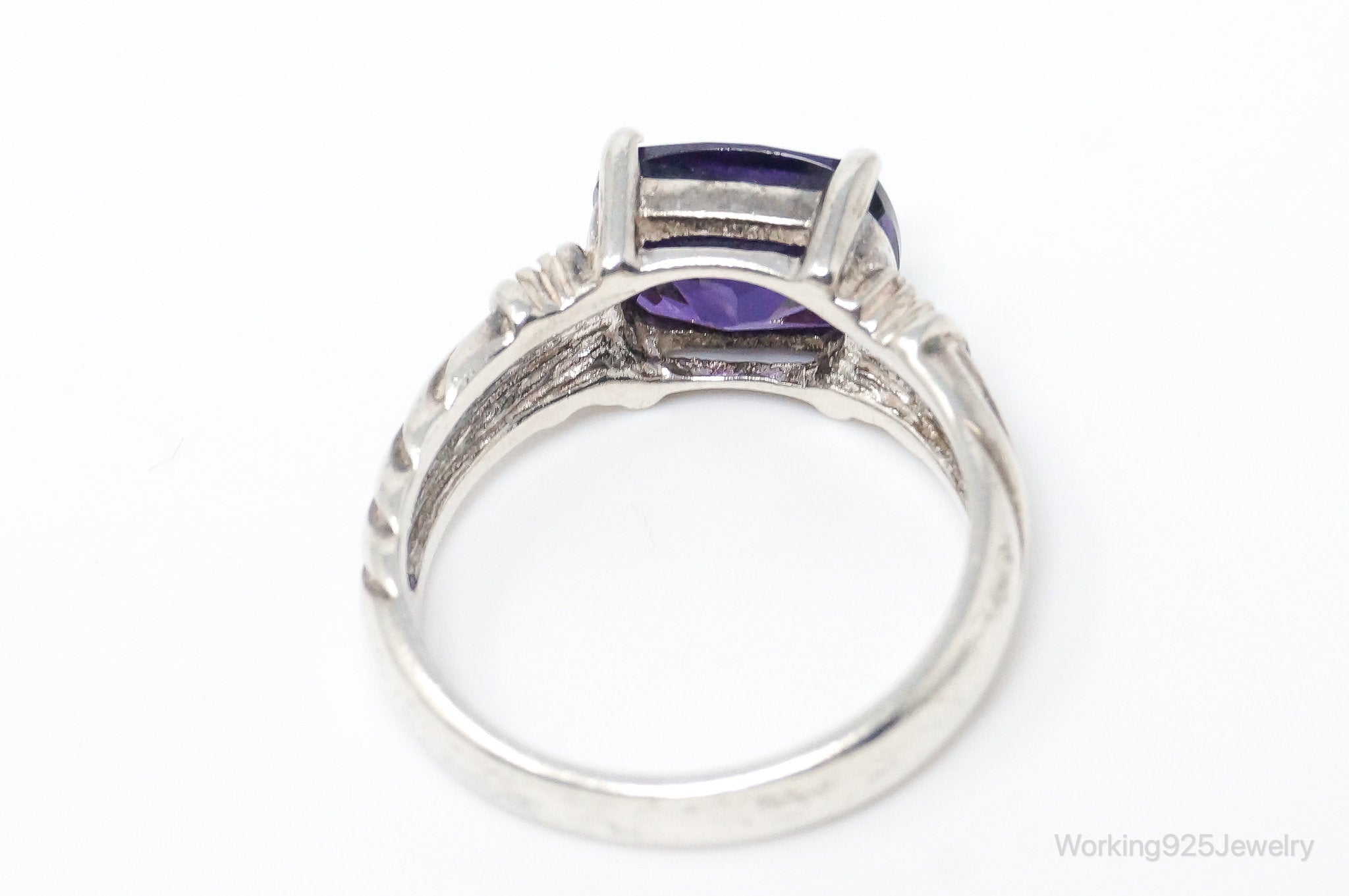 Vintage Designer Avon Amethyst Cubic Zirconia Sterling Silver Ring SZ 7