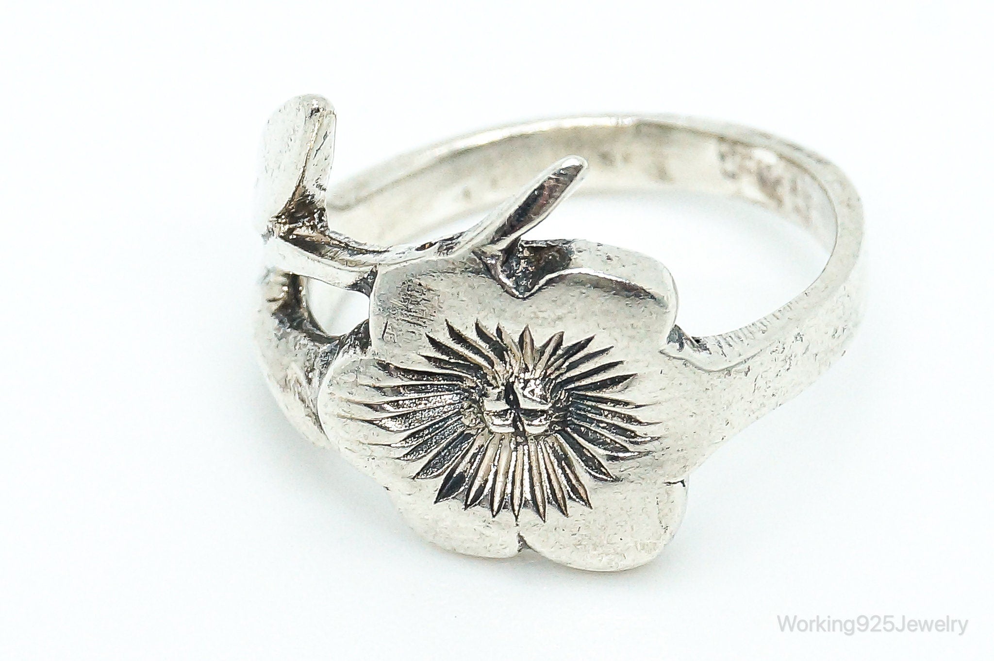 Vintage Flower Sterling Silver Ring - Size 5.75