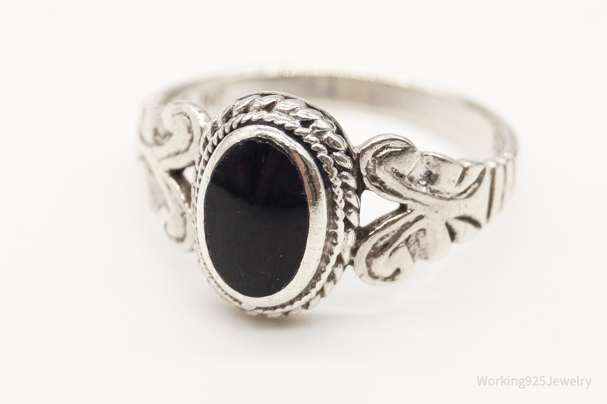 Vintage Black Onyx Sterling Silver Ring - Size 9