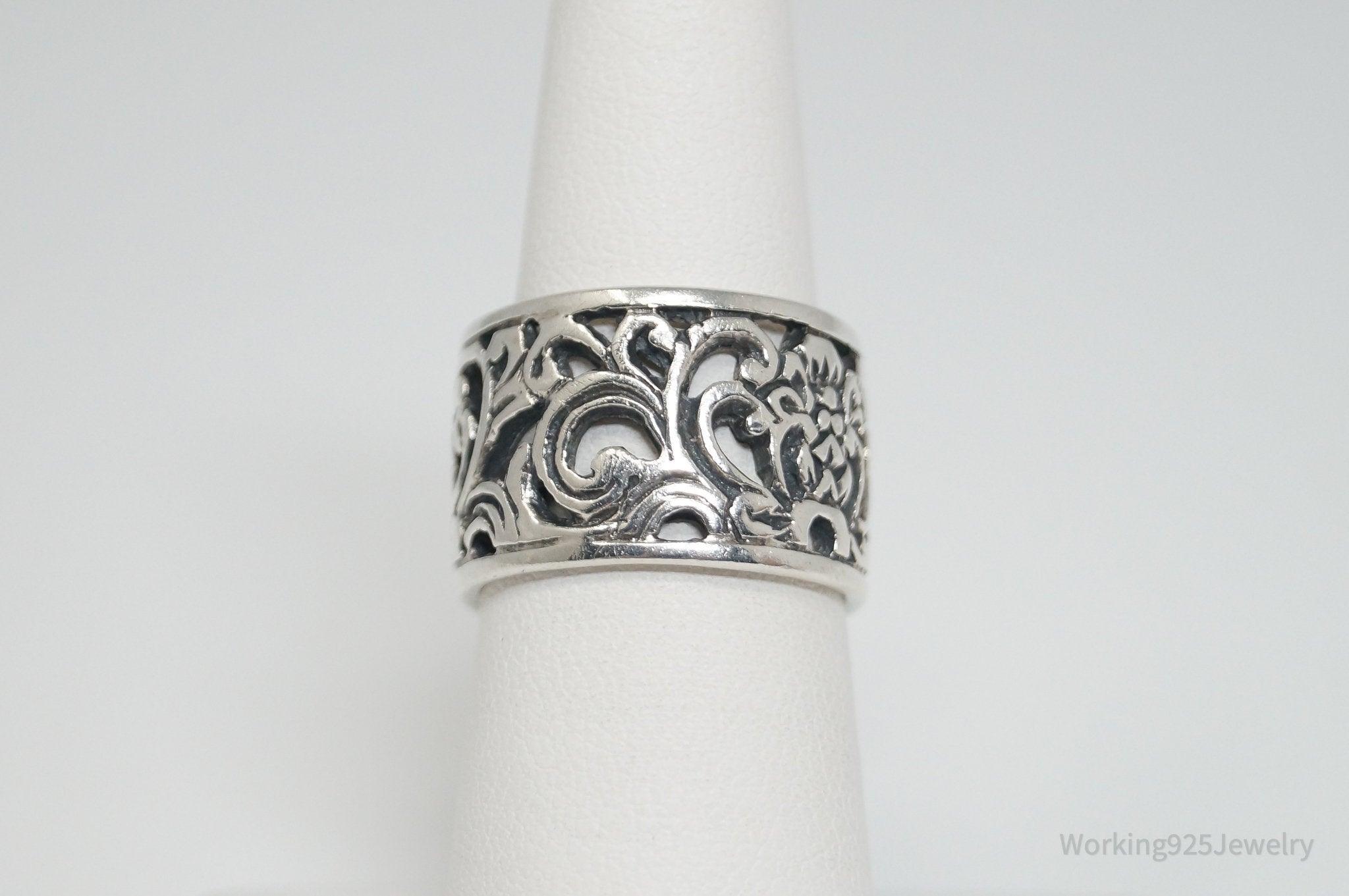 Vintage Designer Floral Motif Cut Out Design Sterling Silver Band Ring - Sz 6.25