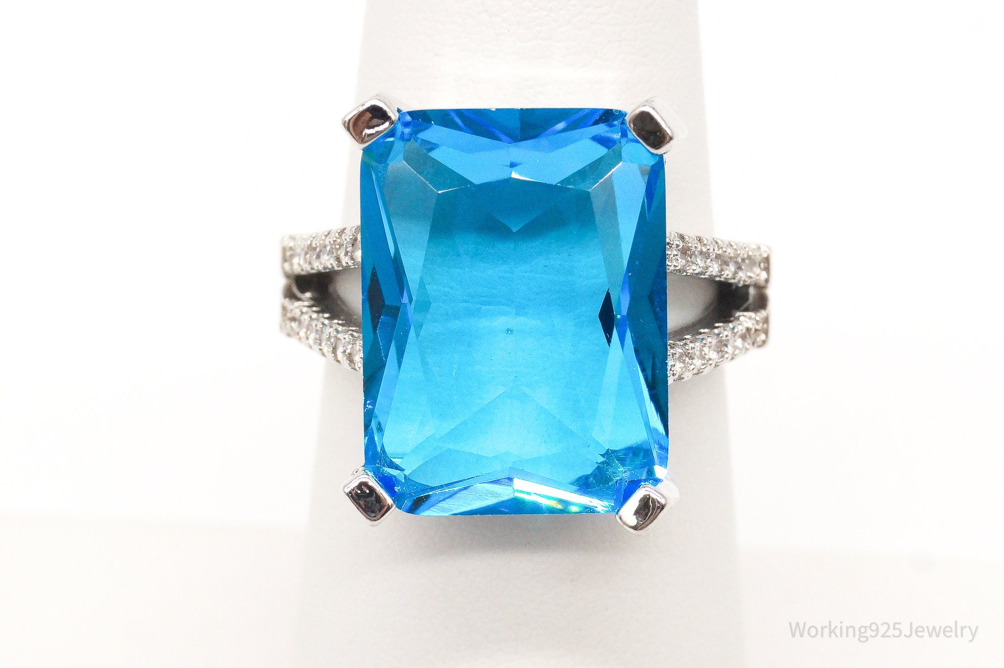 Vintage Large Blue Topaz Cubic Zirconia Sterling Silver Ring - Size 5.5