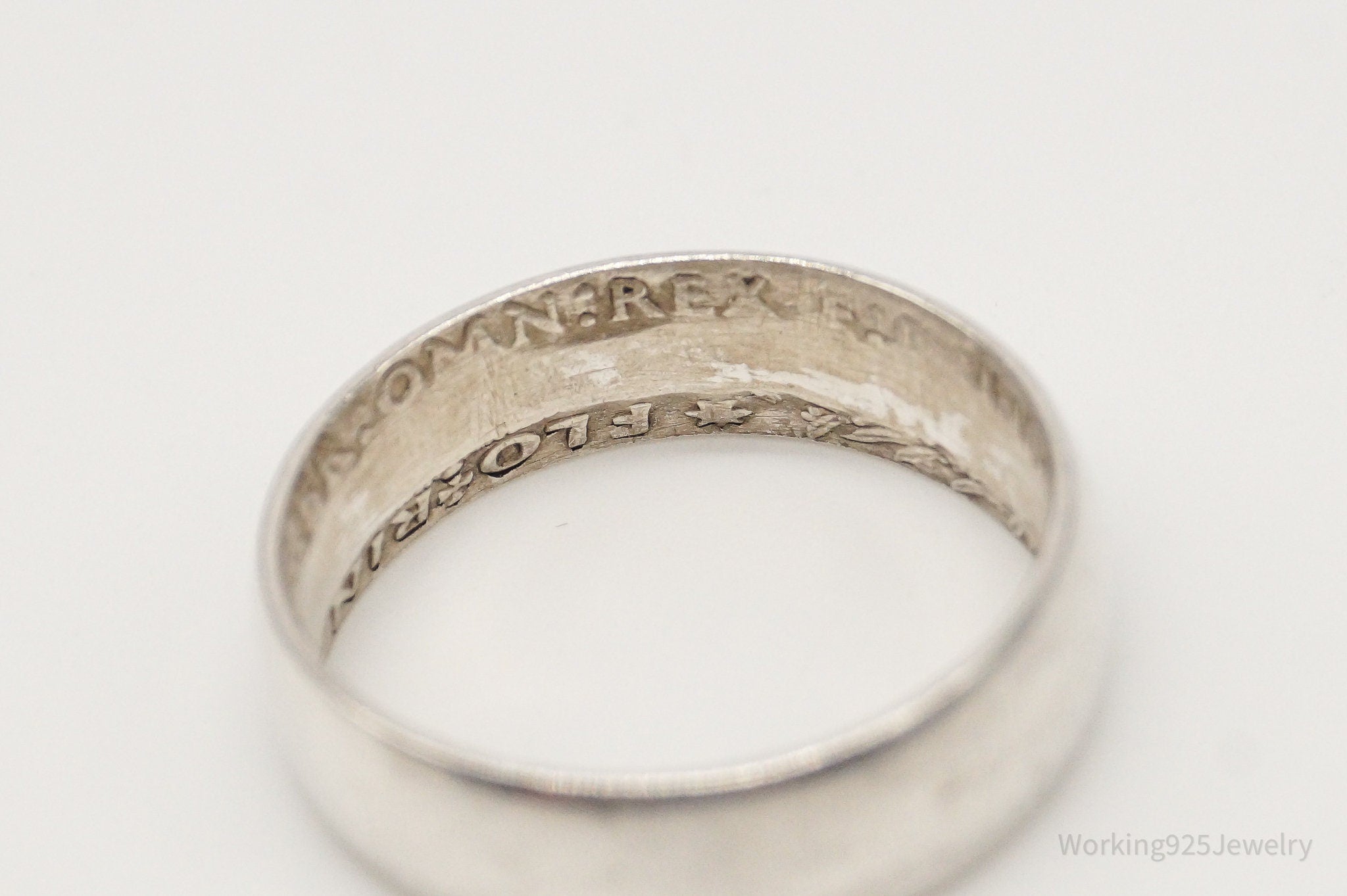 Vintage Australia Coin Silver Ring - Size 8.25