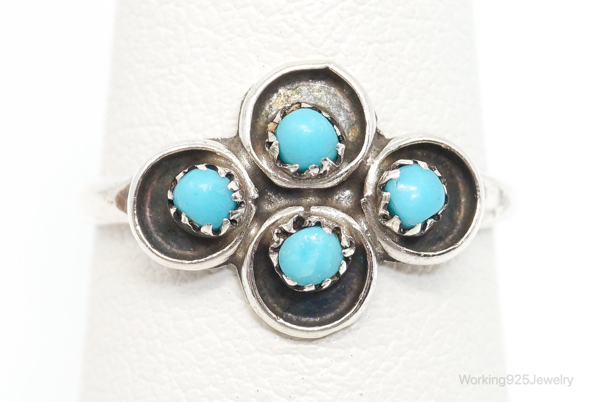 Native American Petit Point Turquoise Unsigned Sterling Silver Ring SZ 6.75