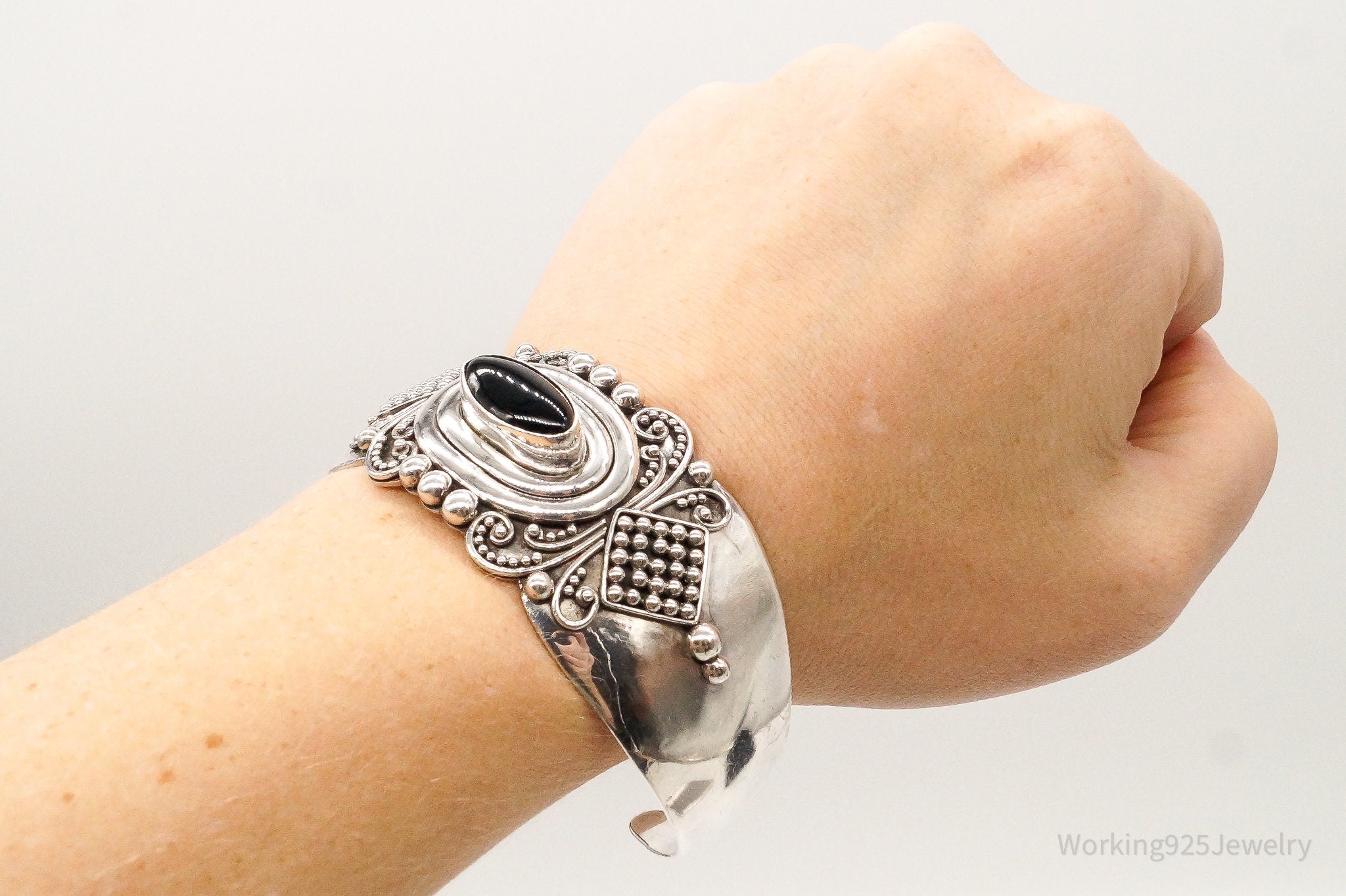 Designer BA Suarti Black Onyx Bali Sterling Silver Cuff Bracelets