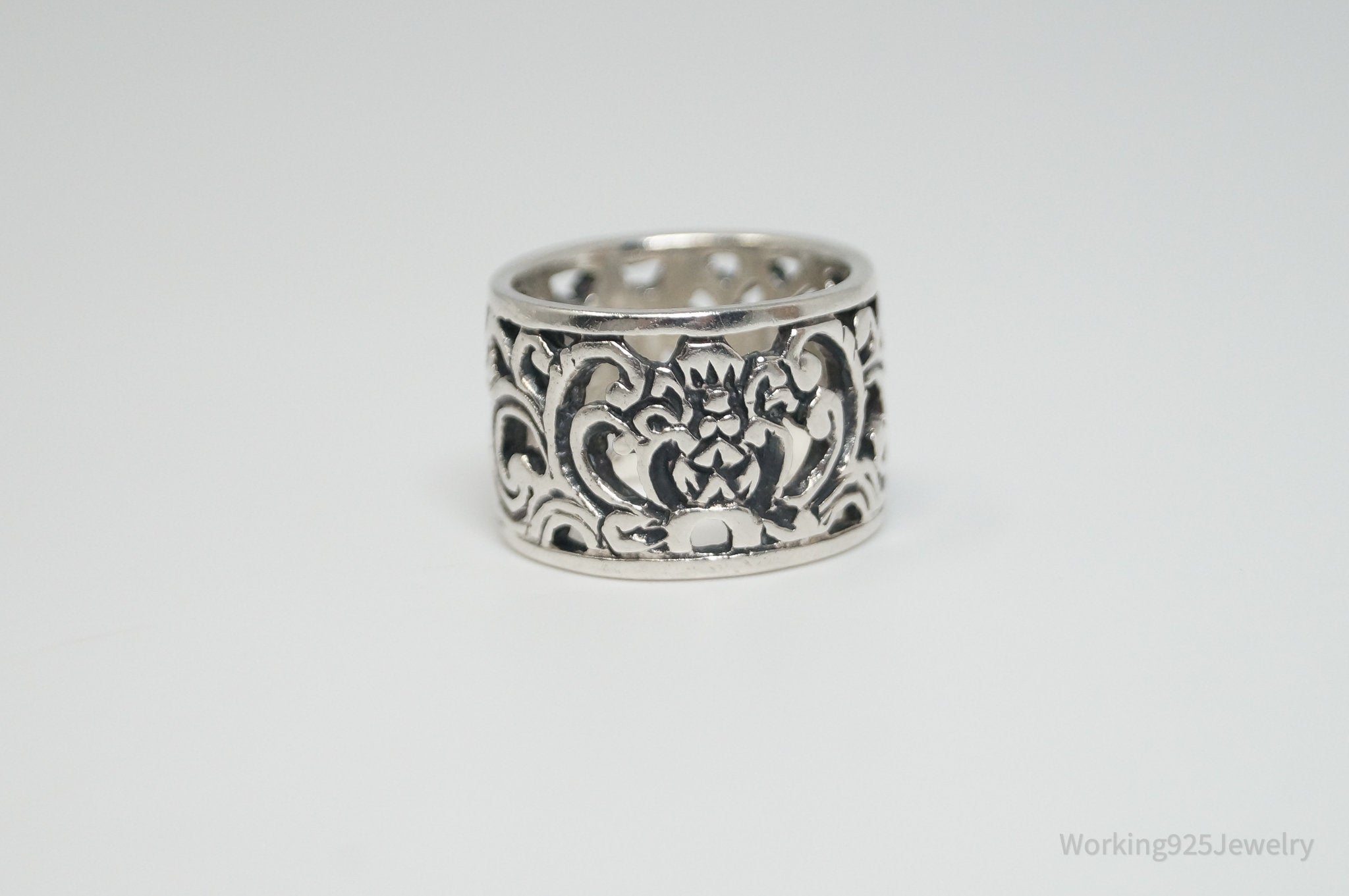 Vintage Designer Floral Motif Cut Out Design Sterling Silver Band Ring - Sz 6.25