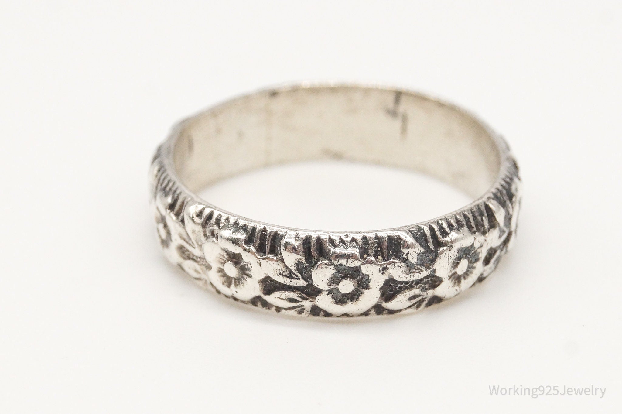 Vintage Flowers Sterling Silver Band Ring - Size 7