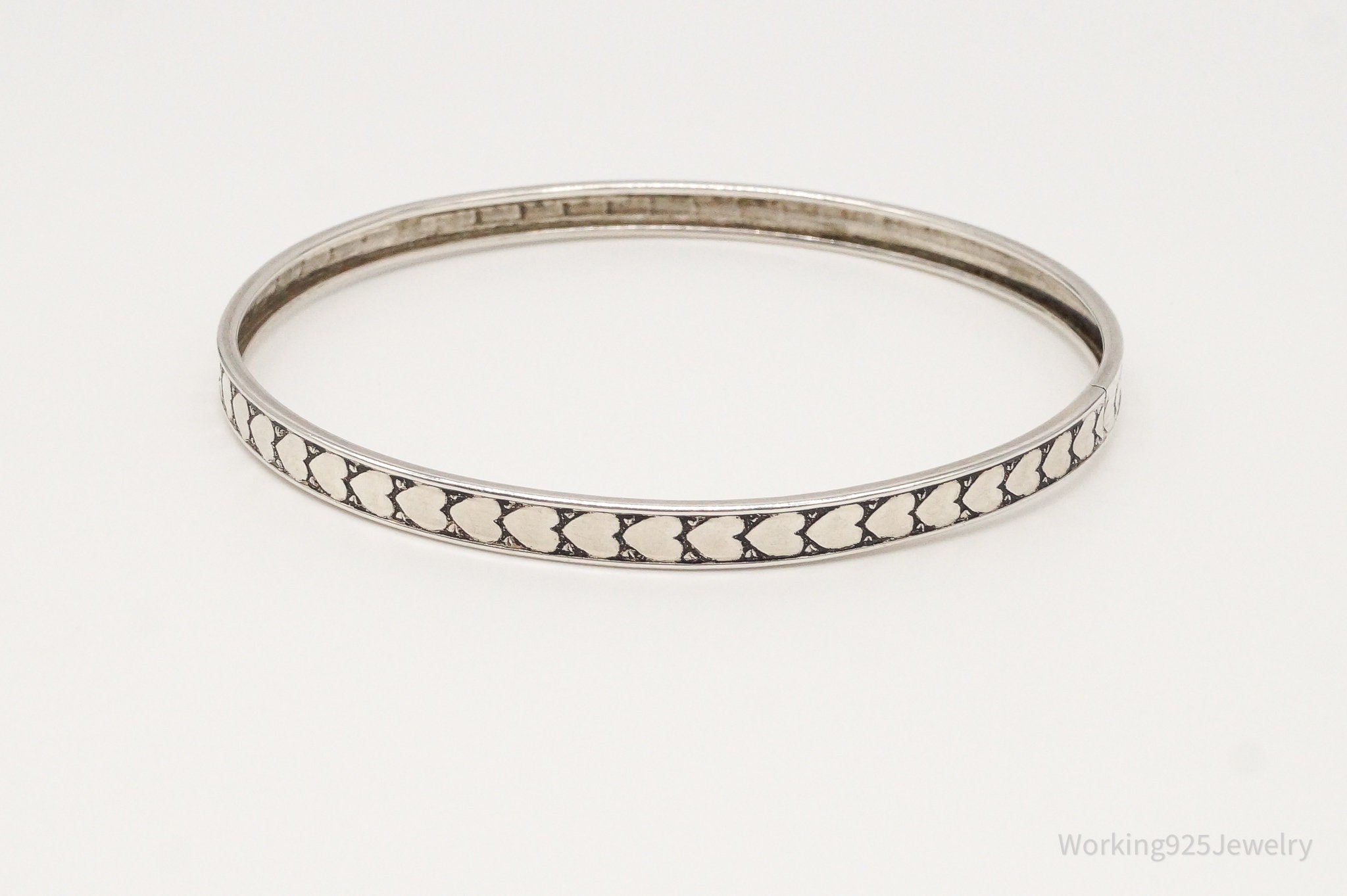 Antique Hearts Pattern Sterling Silver Bangle Bracelet