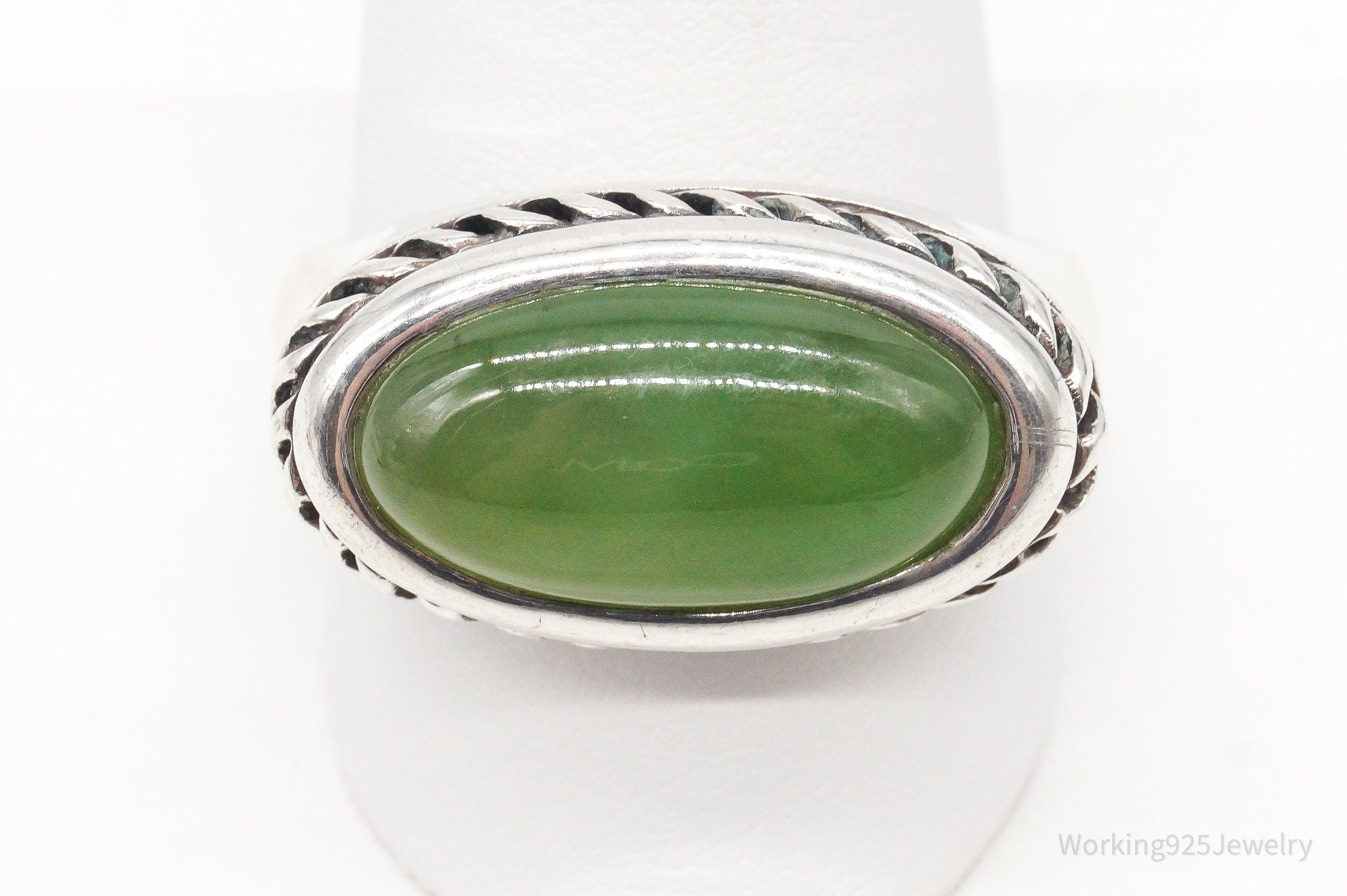 Vintage Jade Sterling Silver Ring - Size 11.25