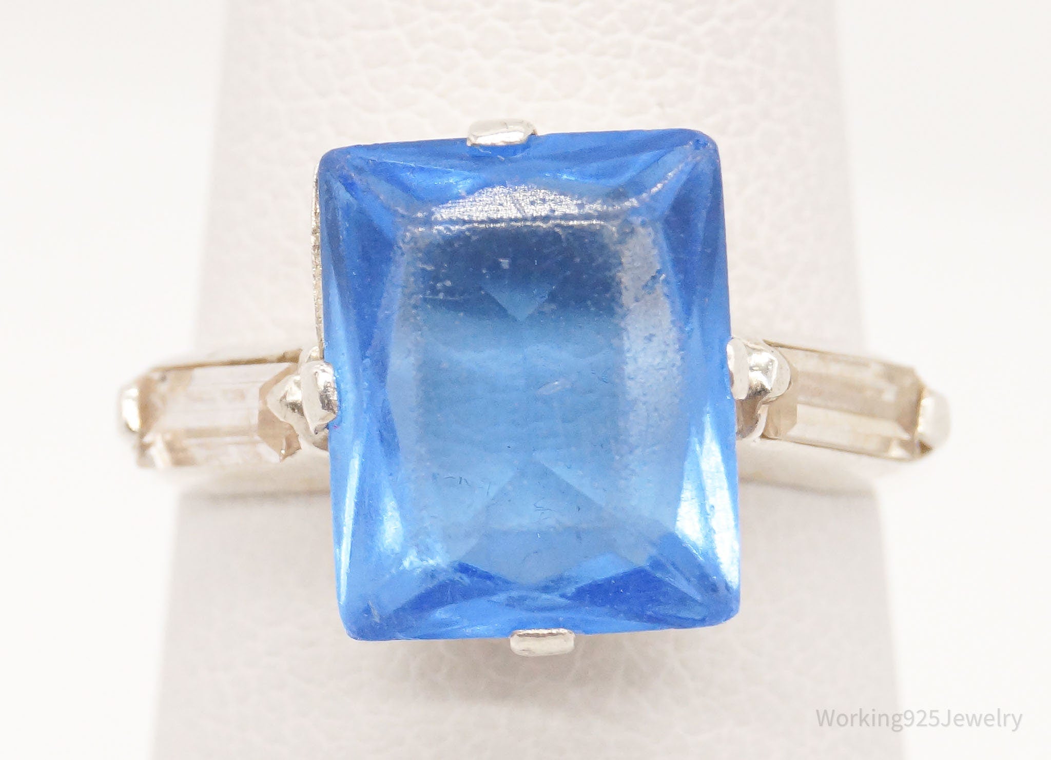 Antique Designer Uncas Blue Glass Sterling Silver Ring - Size 4.5