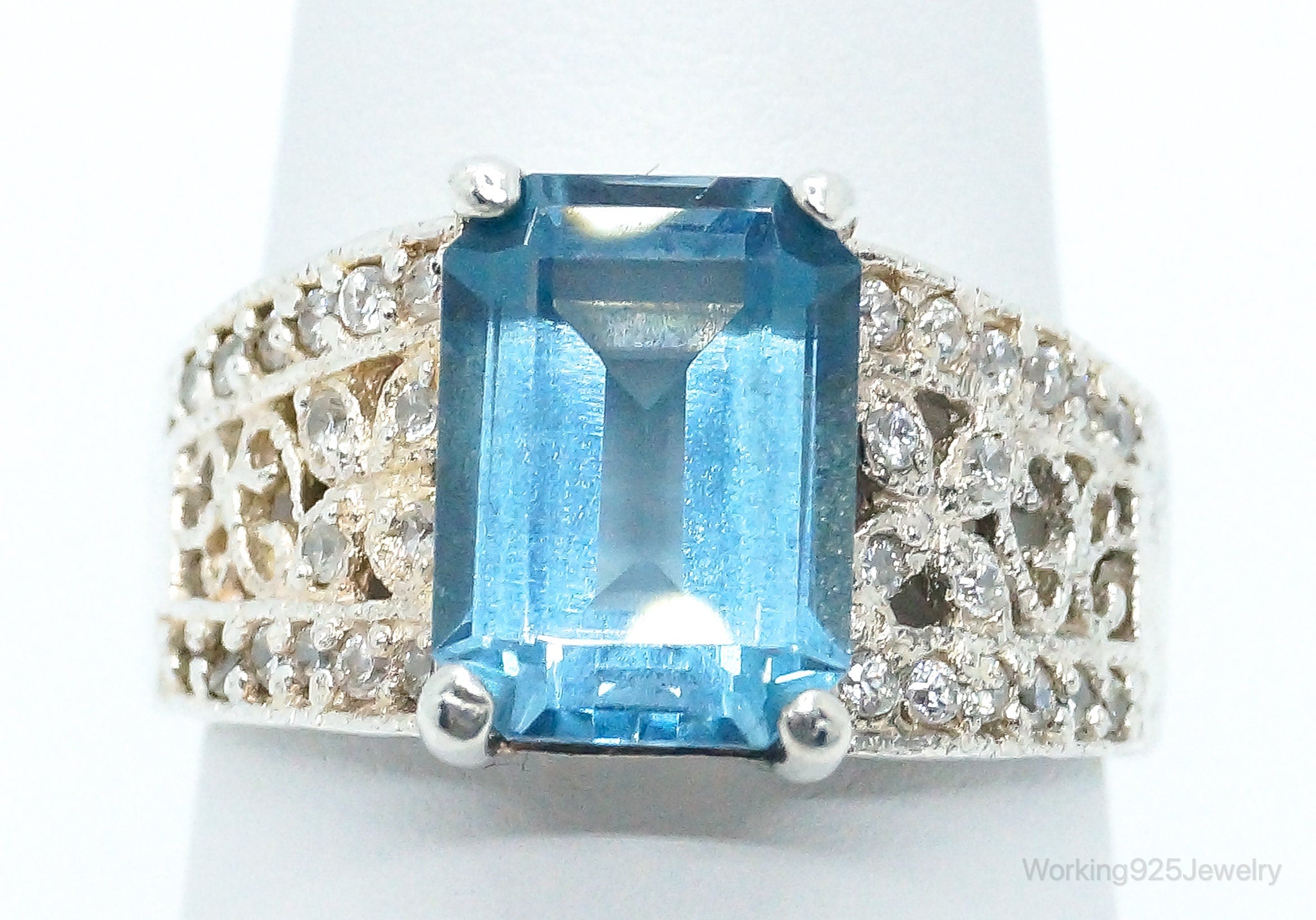 Vintage Blue Topaz Cubic Zirconia Sterling Silver Ring - Size 8.25