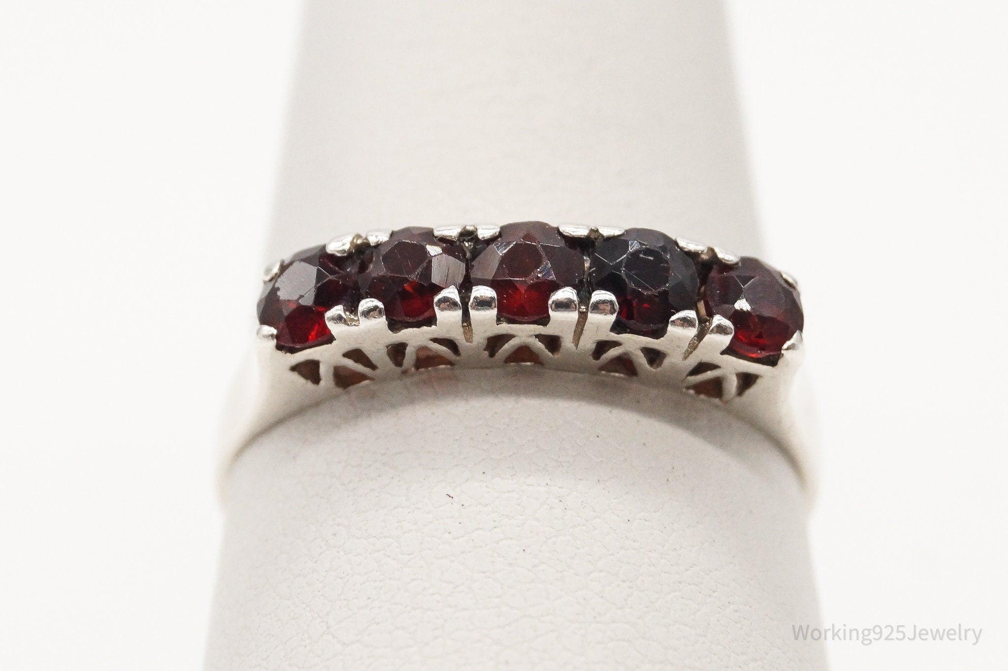 Vintage Garnet Sterling Silver Ring - Size 8.25