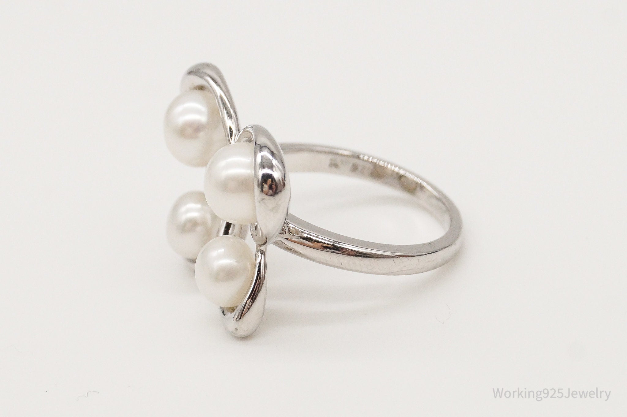 Designer Butterfly Pearls Sterling Silver Ring - Size 6