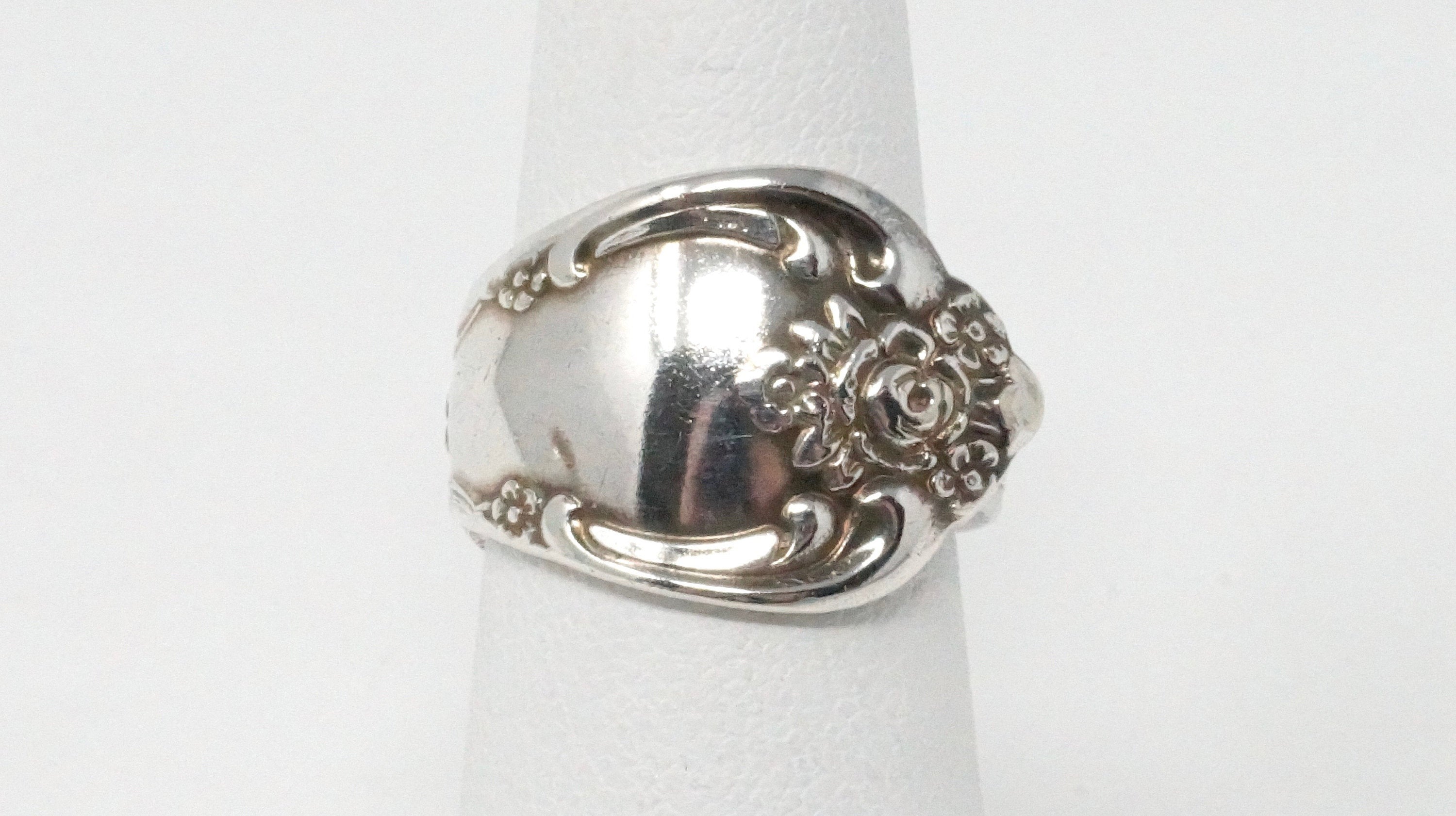 Antique Motif Art Nouveau Flower Sterling Silver Spoon Wrap Ring - Size 6