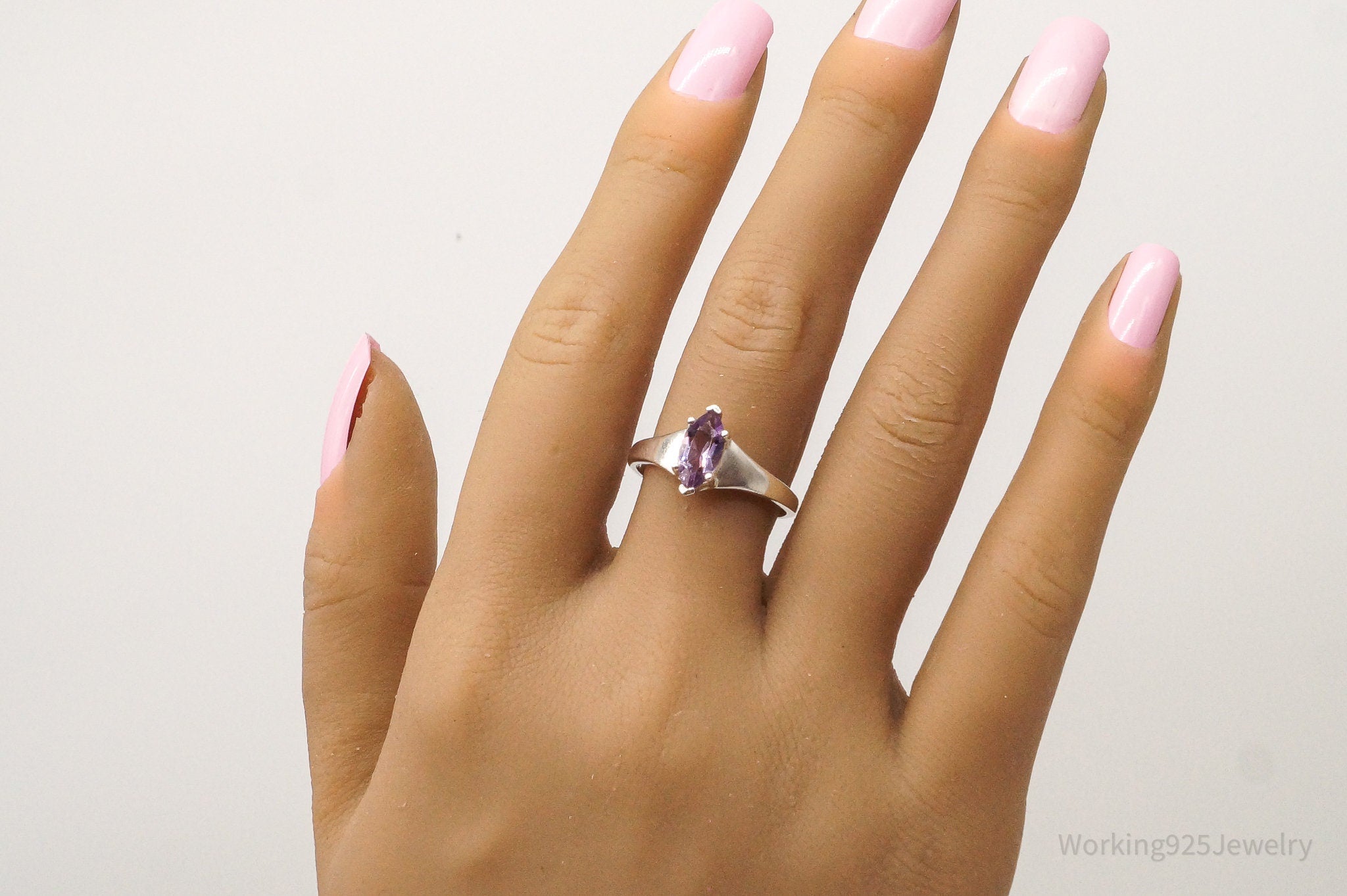 Vintage Amethyst Sterling Silver Ring - Size 9