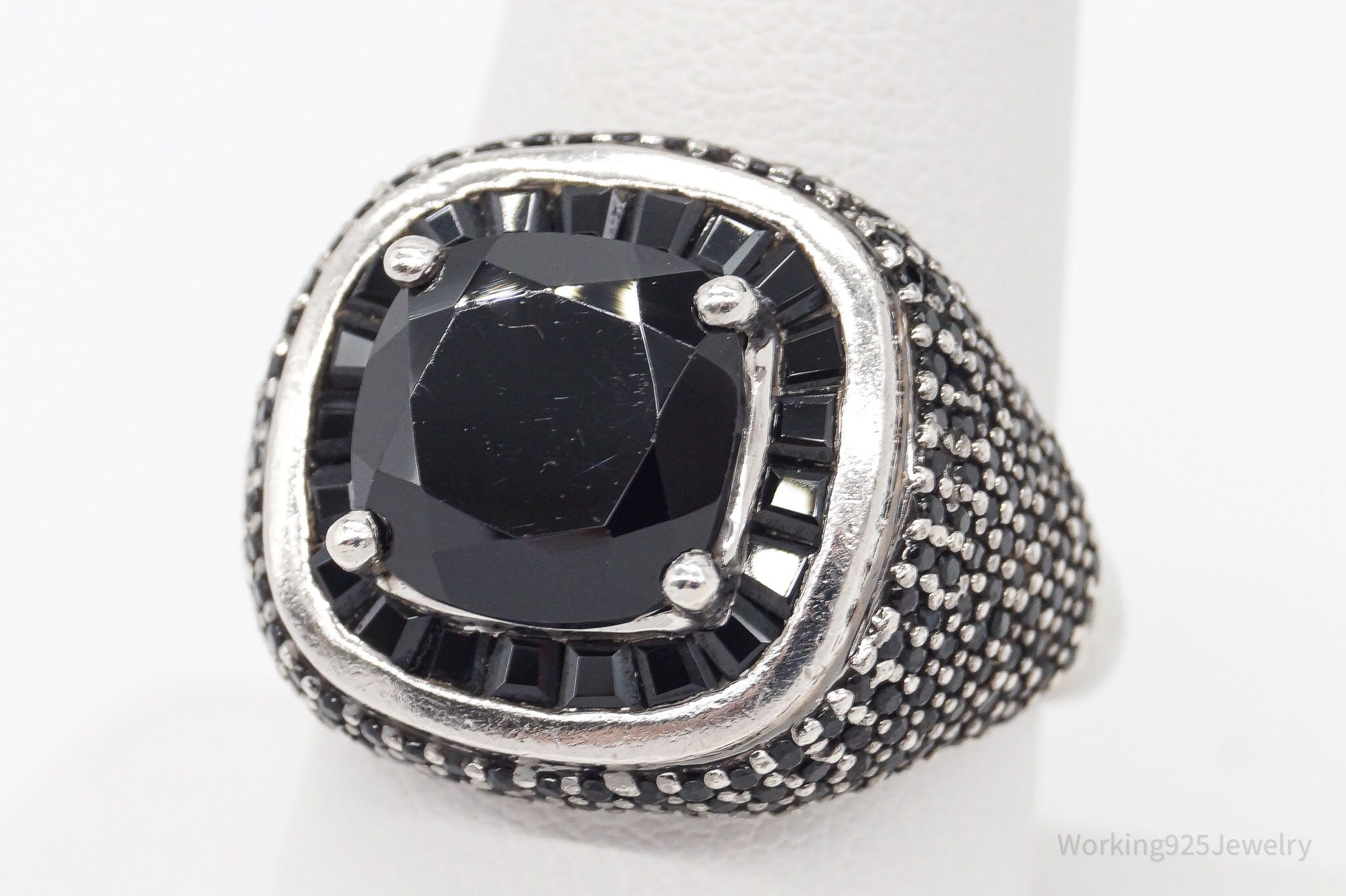 Vintage Designer Black Spinel Sterling Silver Ring - Size 8.75