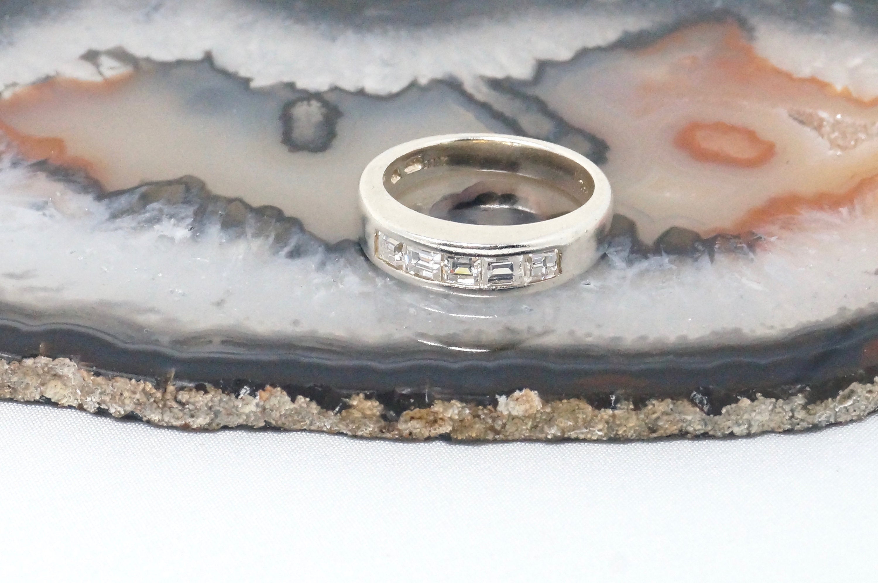 Lovely Vintage Cubic Zirconia Stones Sterling Silver Band Ring - Size 5