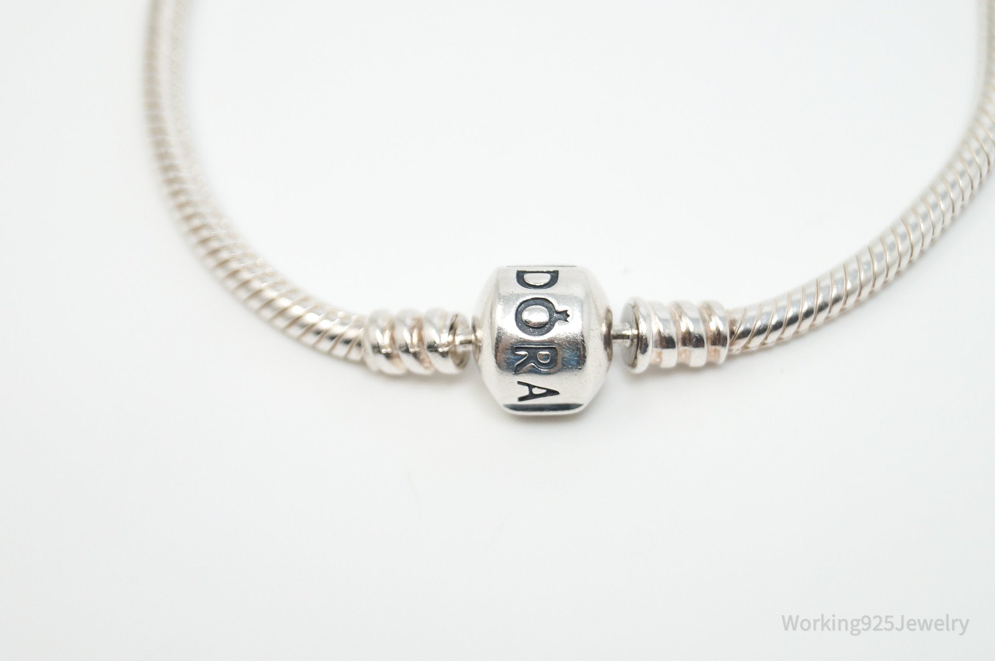 Vintage Designer Pandora Iconic Pandora Logo Sterling Silver Clasp Bracelet