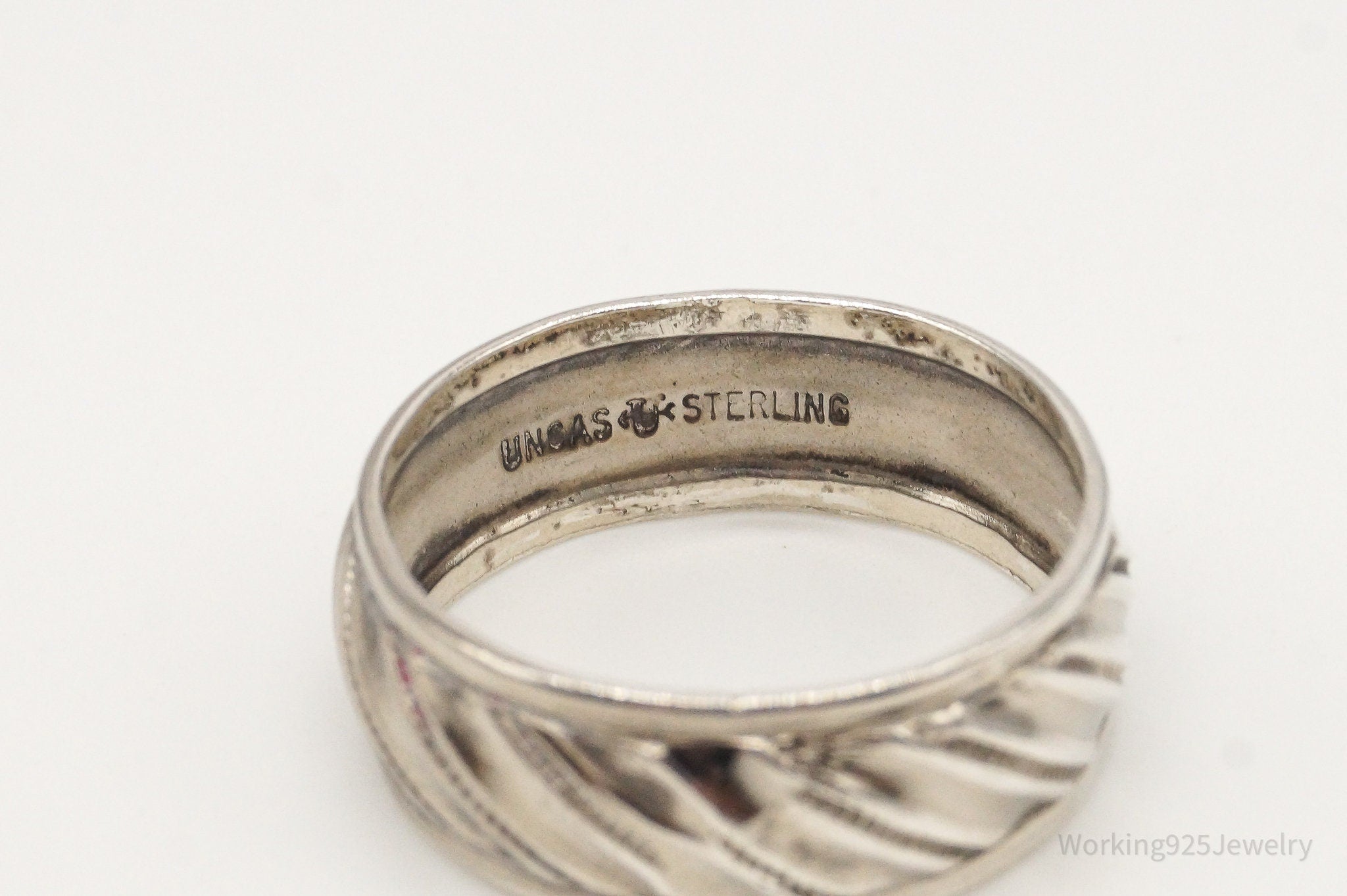 Antique Designer Uncas MFG Co Sterling Silver Band Ring - Size 8.5