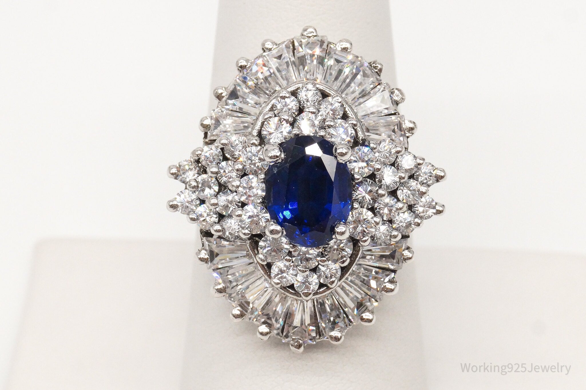 Vintage Lab Sapphire Cubic Zirconia Sterling Silver Ring - Size 8