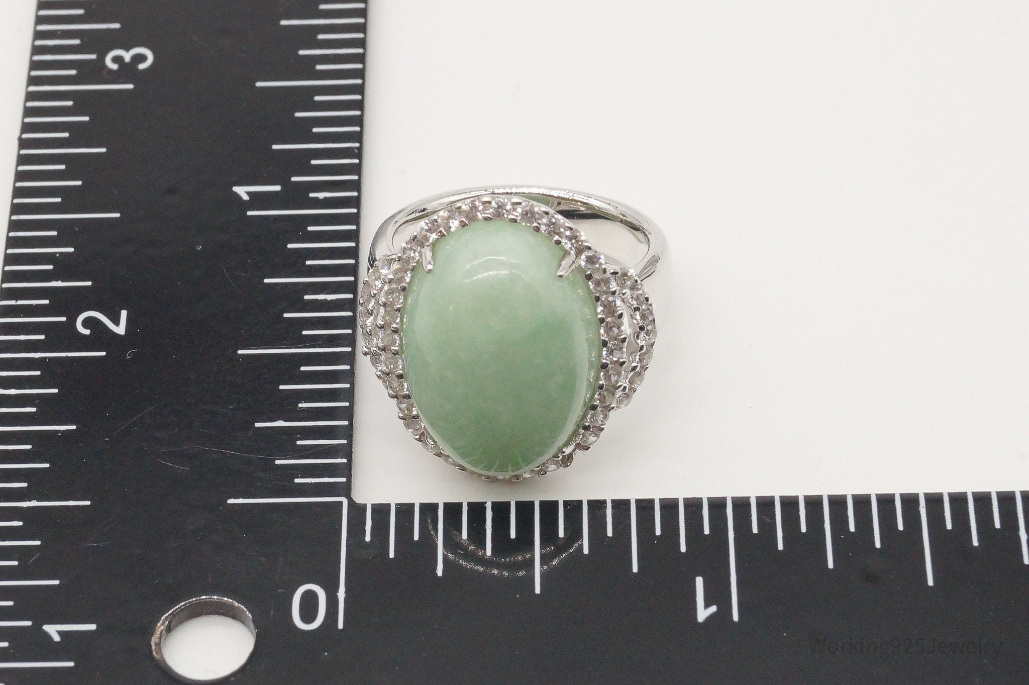 Vintage Green Jade Cubic Zirconia Sterling Silver Ring - Size 7