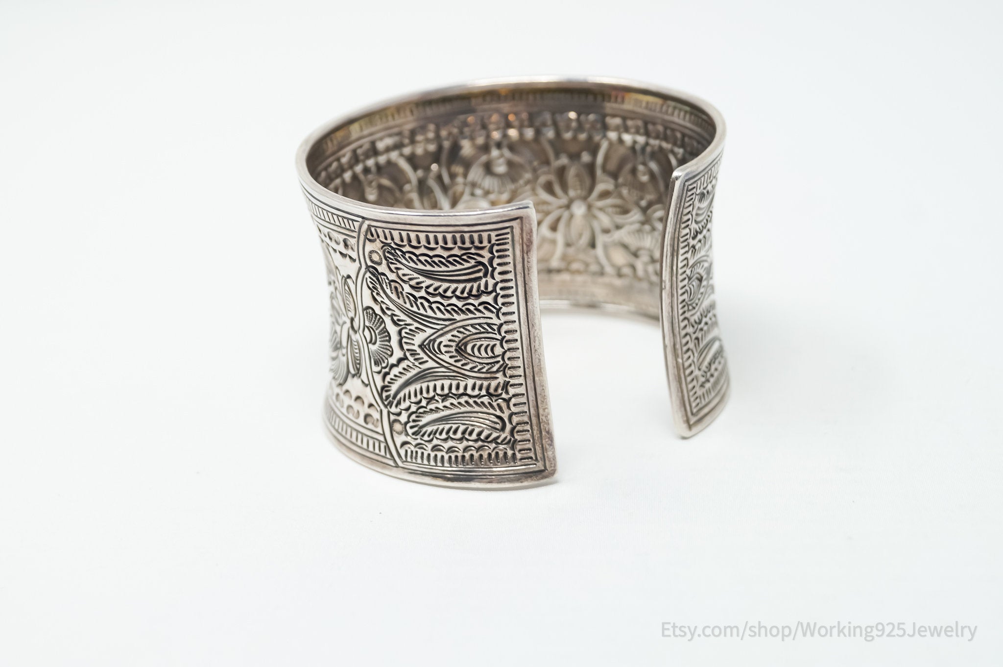 Vintage Designer Floral Pattern Flower Motif Sterling Silver Cuff Bracelet