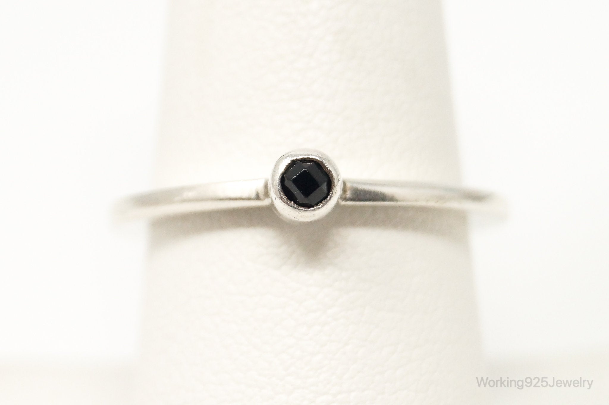 Vintage Black Onyx Sterling Silver Stacker Ring - Size 8