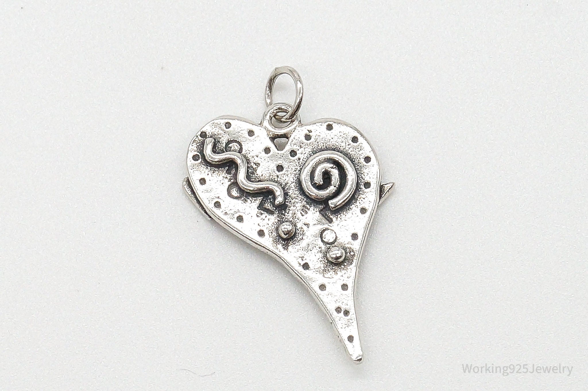 Vintage Artsy Heart Sterling Silver Pendant