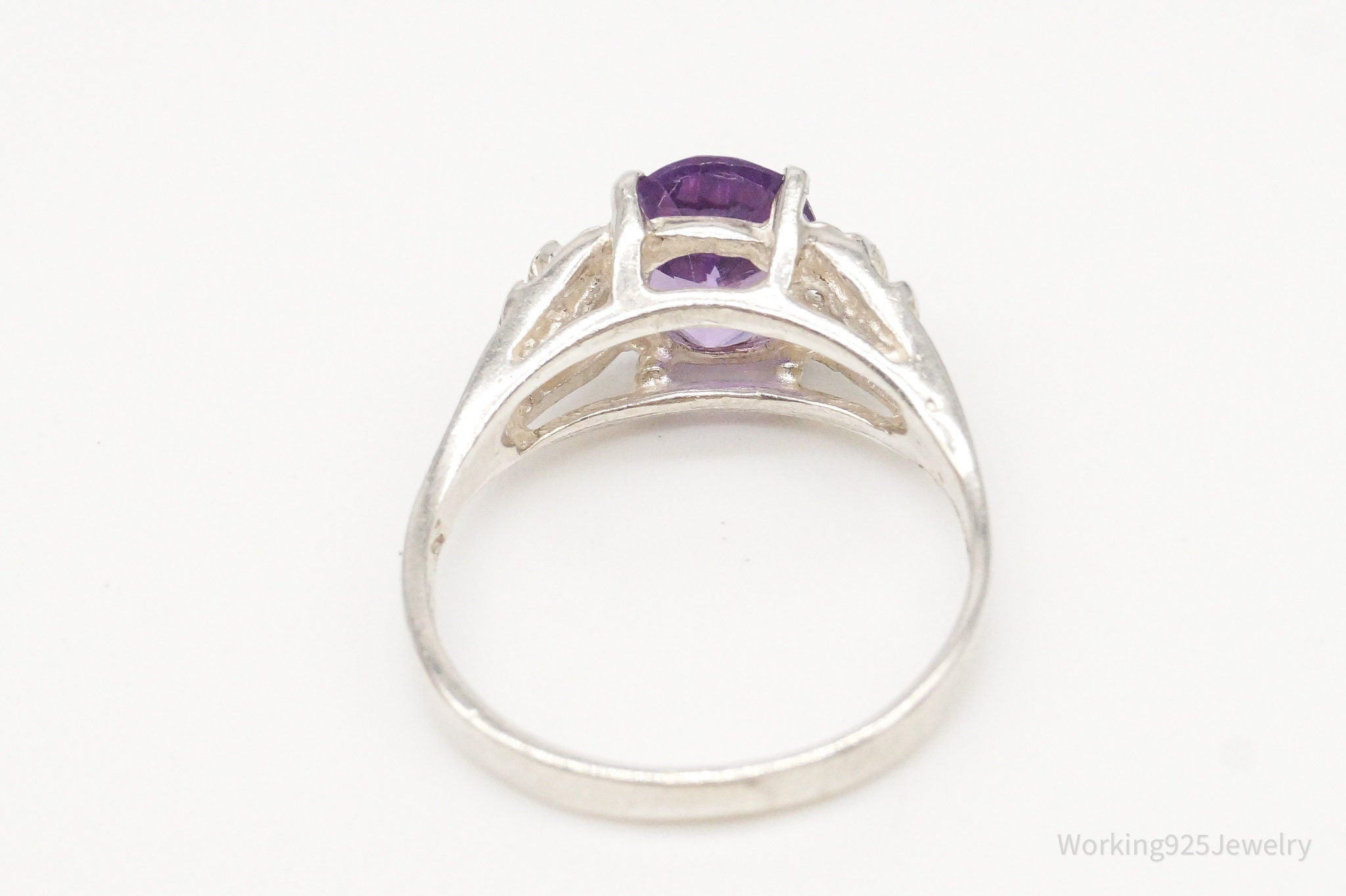 Vintage Amethyst Sterling Silver Ring - Size 4.75