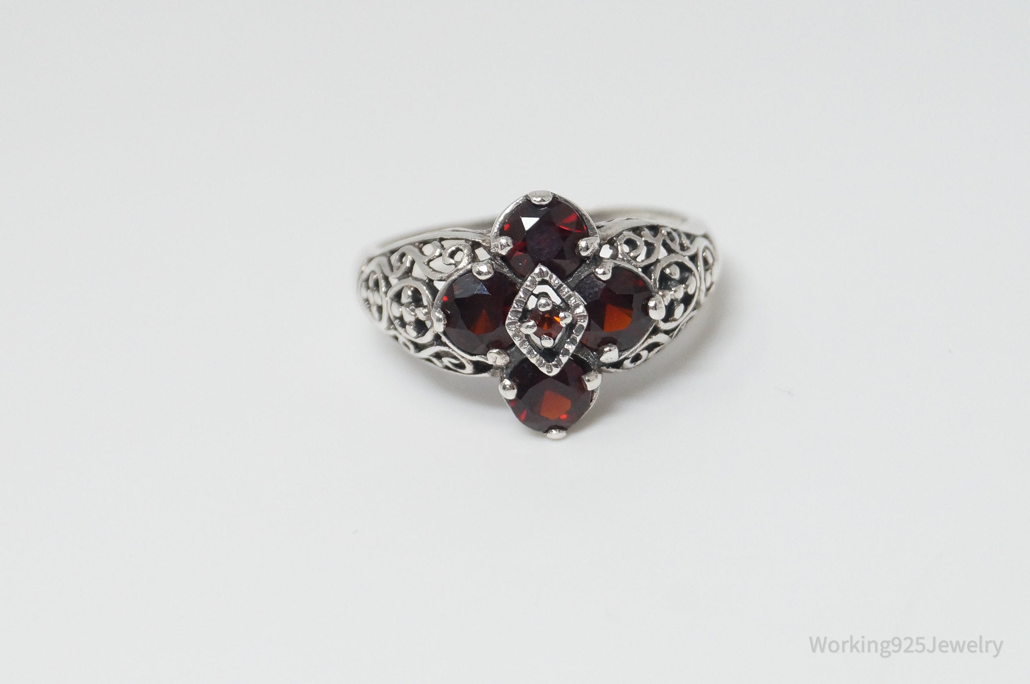 Vintage Designer CNA Garnet Sterling Silver Ring - Sz 9.75