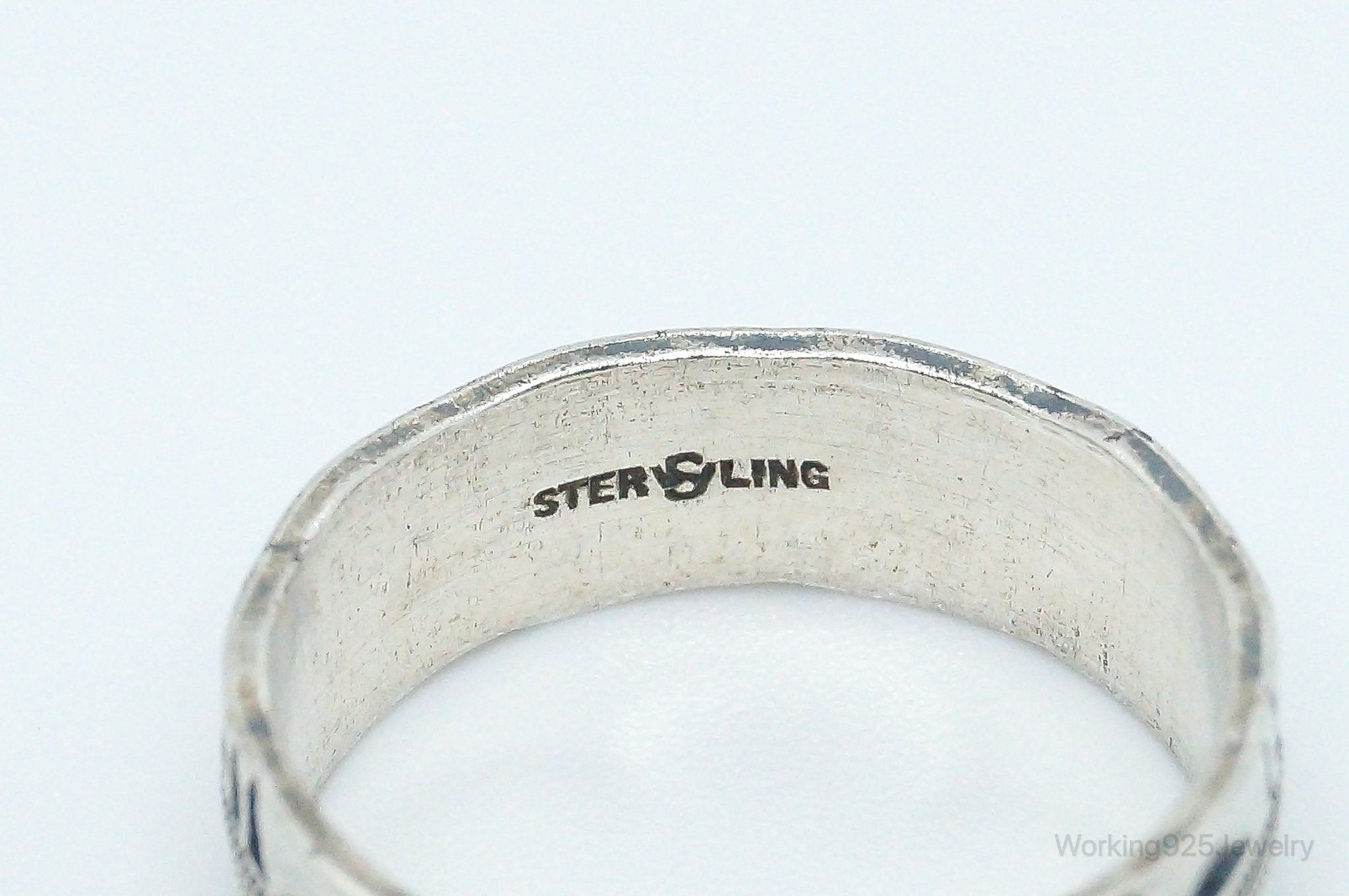 Antique Designer Sterling Silver Band Ring - Size 8