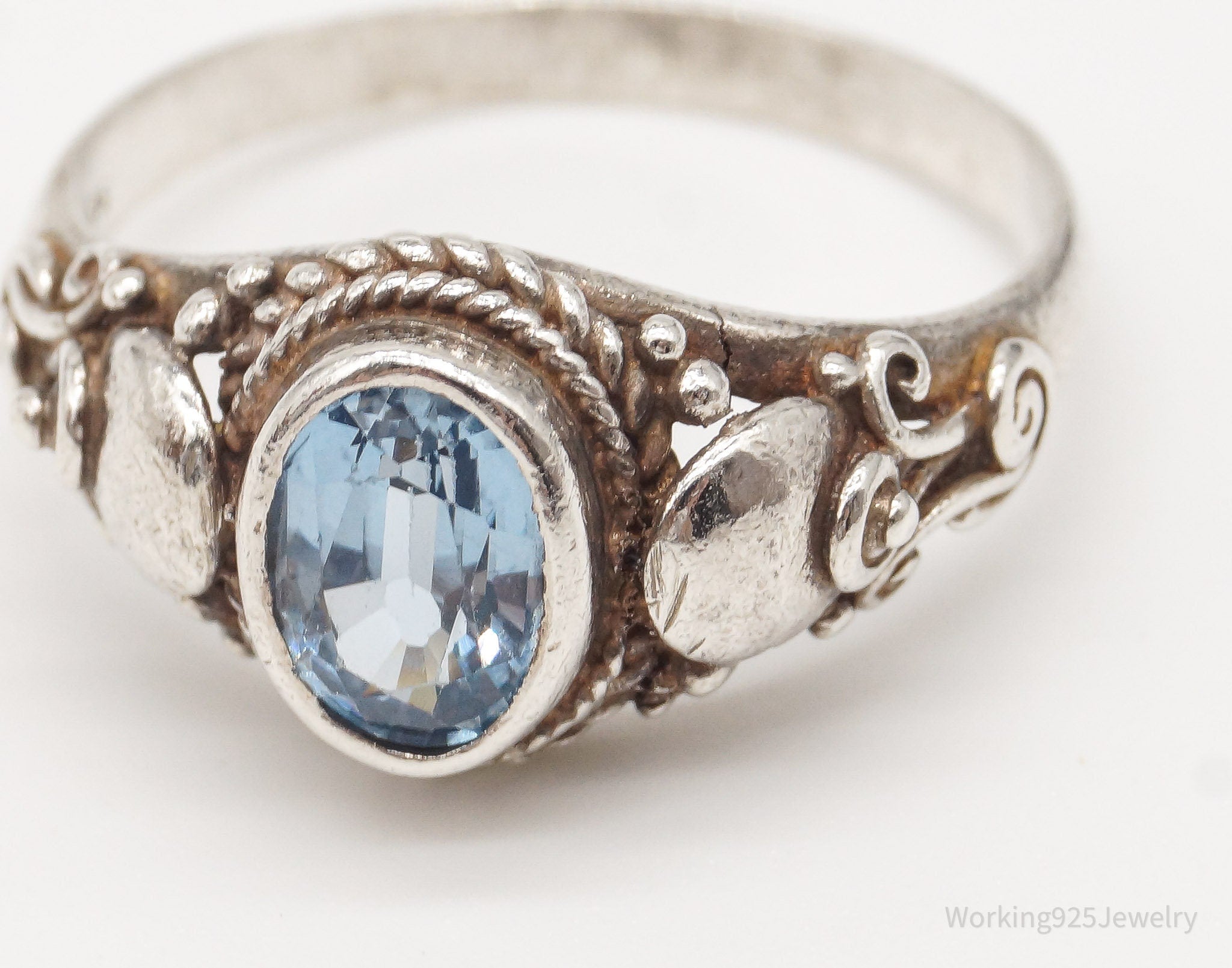 Vintage Blue Topaz Sterling Silver Ring - Size 7.5