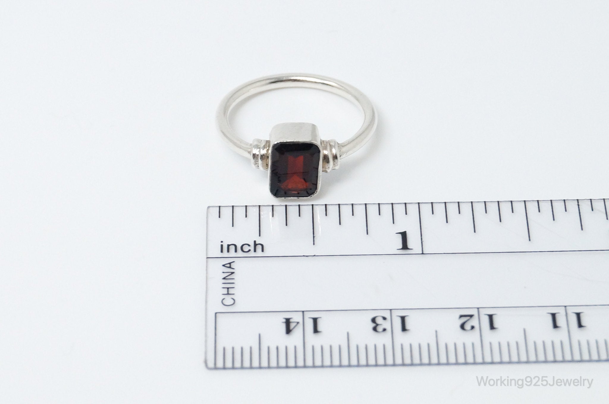 Vintage Garnet Sterling Silver Ring - Size 6.25