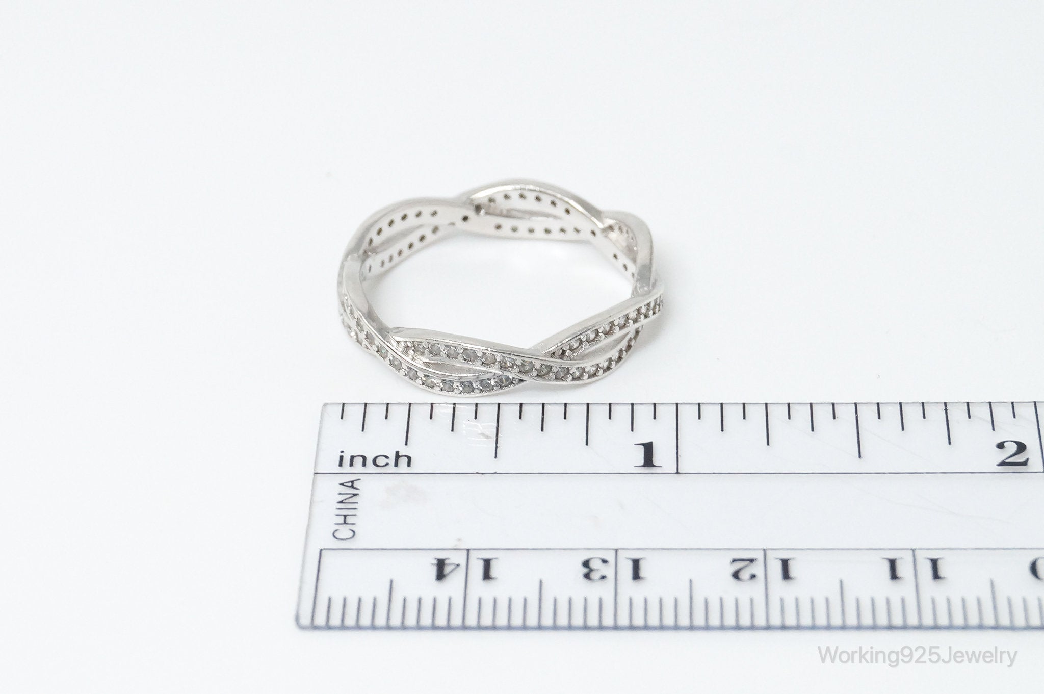 Vintage Cubic Zirconia Sterling Silver Infinity Band Ring - Size 10